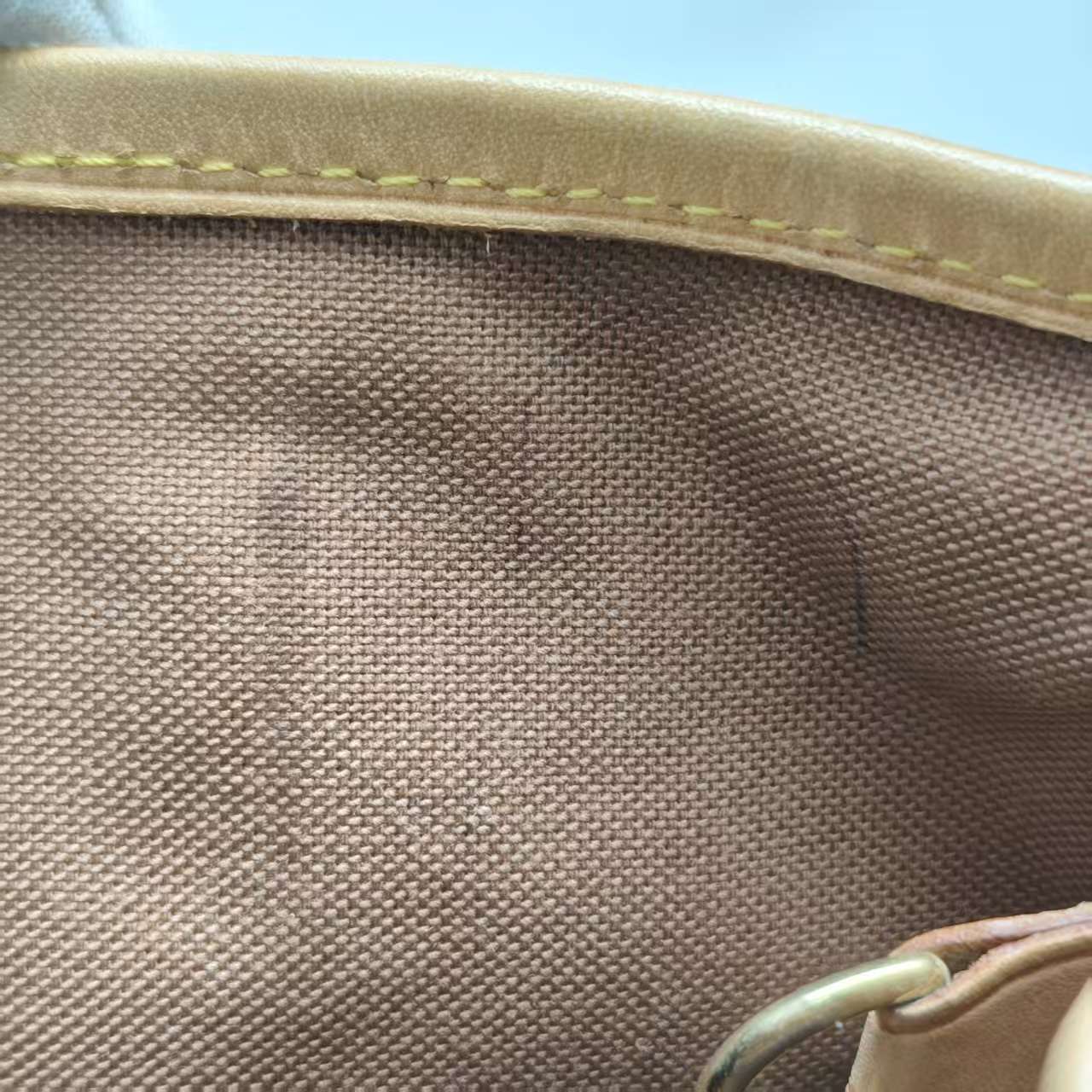 【*Shipped from: China*】LOUIS VUITTON PU Handbag — view 9
