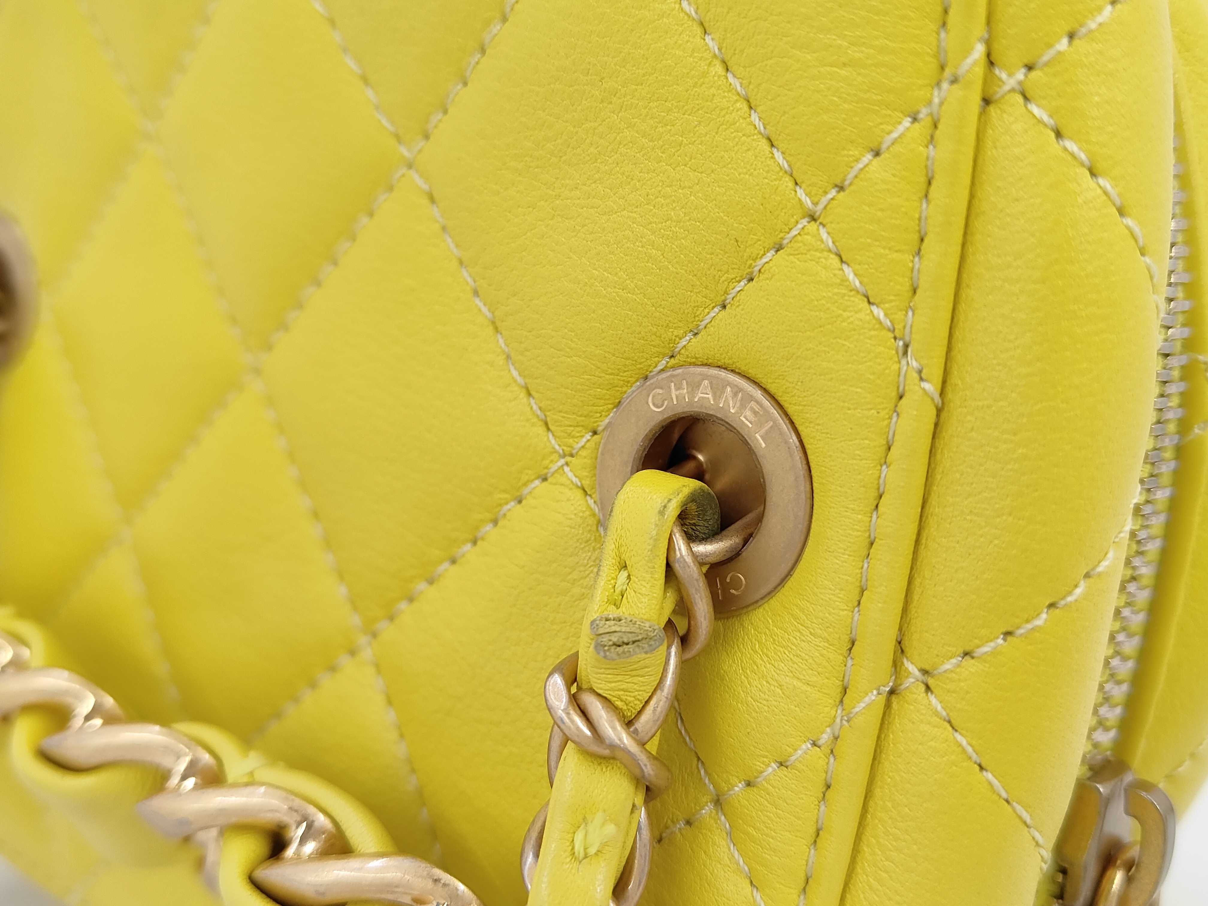 2196 Vanity Chain Shoulder Bag, Yellow — view 5