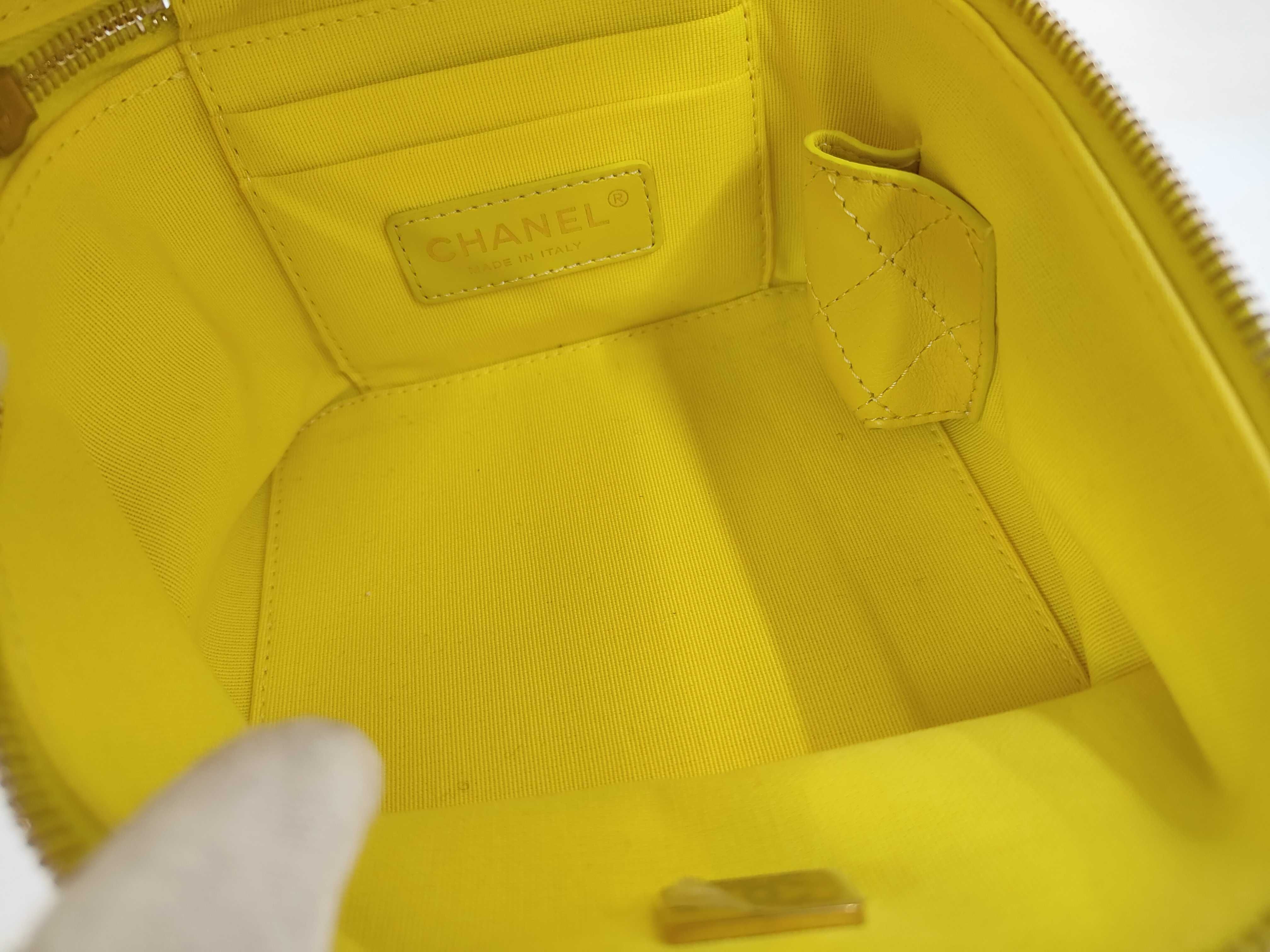 2196 Vanity Chain Shoulder Bag, Yellow — view 9