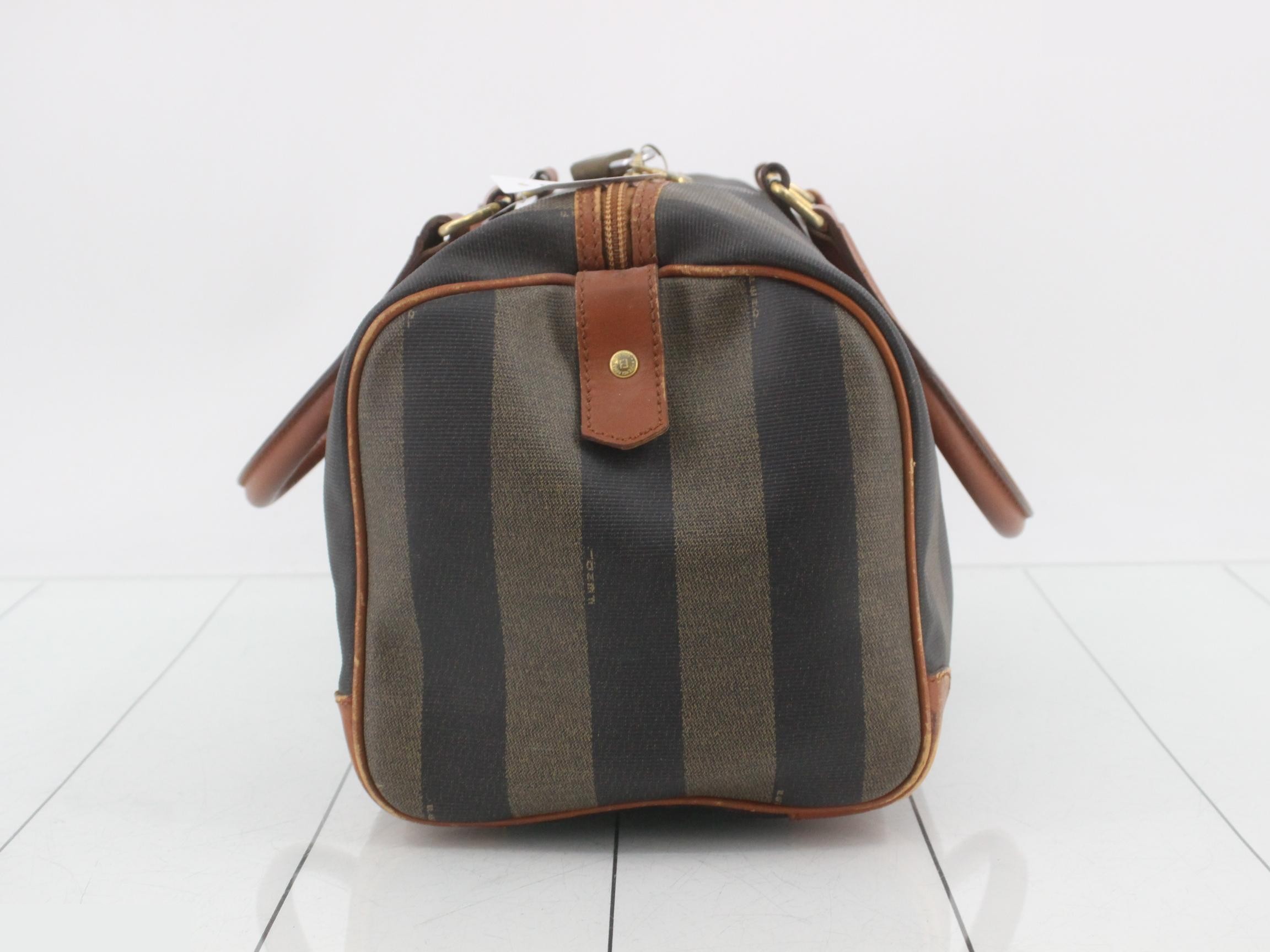 Pecan handbag, striped. — view 4