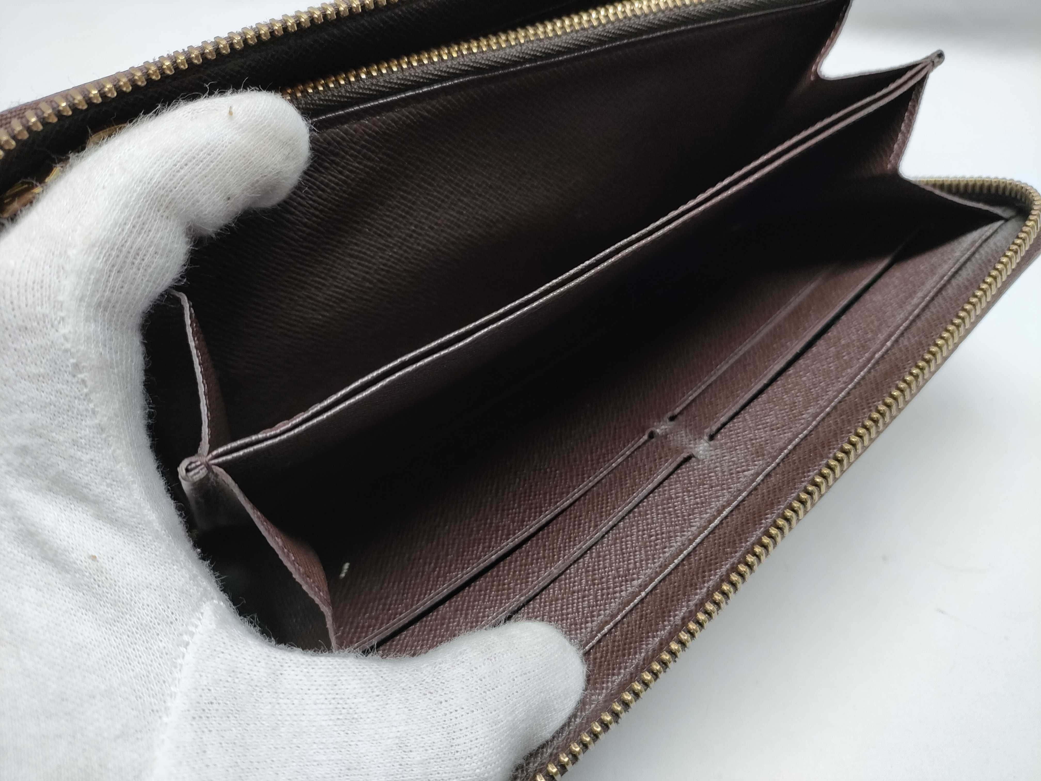 Damier Zippy Wallet — view 12