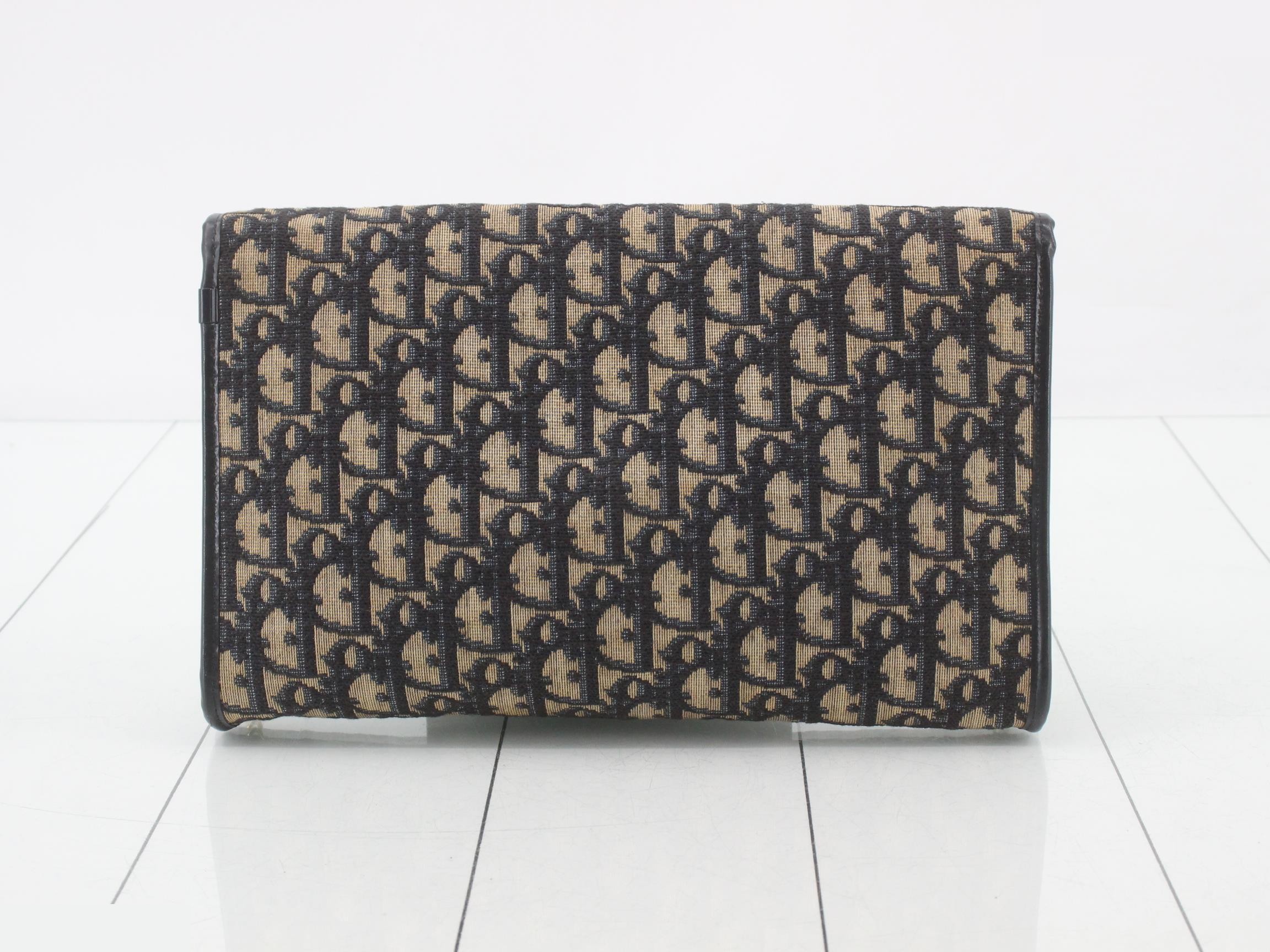 Trotter Chain Shoulder Bag — view 2