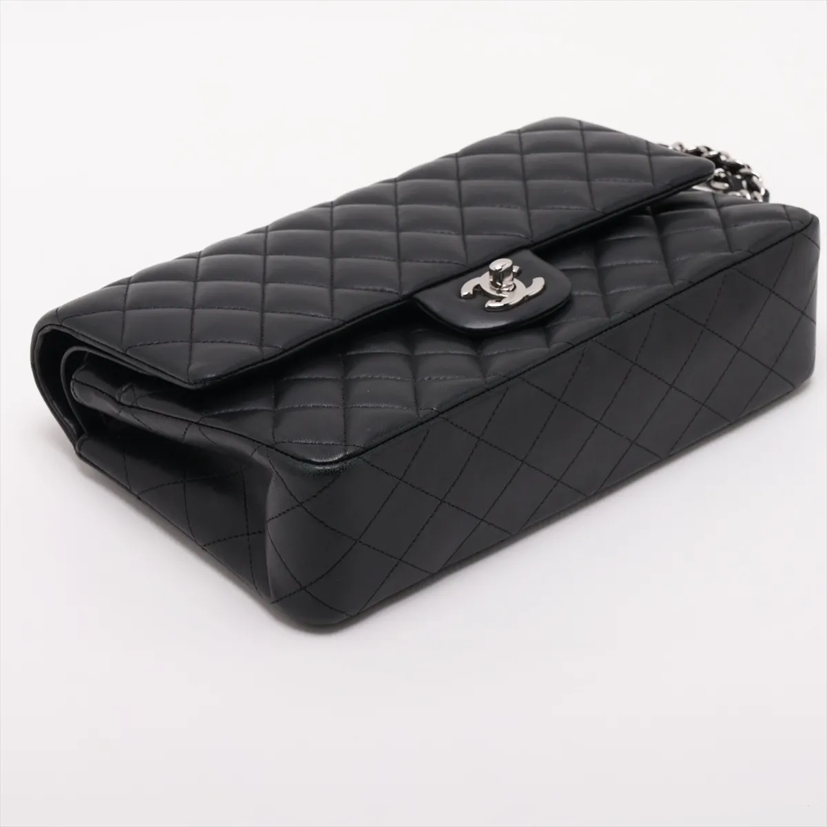 [Individually packaged] Chanel Matelassé 25 Lambskin Double Flap Double Chain Bag, Black with Silver Hardware, 21270423, Serial Number 21, A01112 — view 4