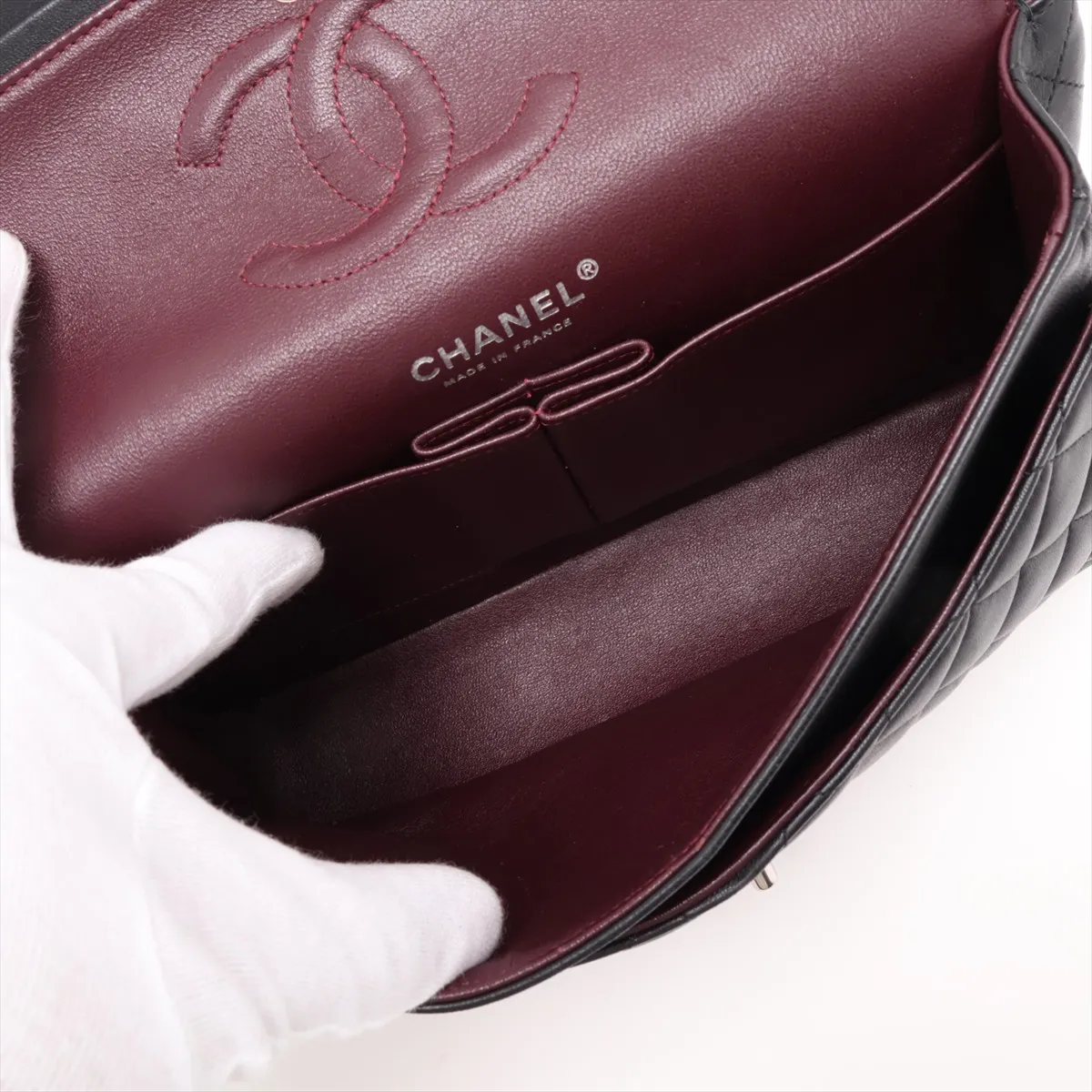 [Individually packaged] Chanel Matelassé 25 Lambskin Double Flap Double Chain Bag, Black with Silver Hardware, 21270423, Serial Number 21, A01112 — view 7