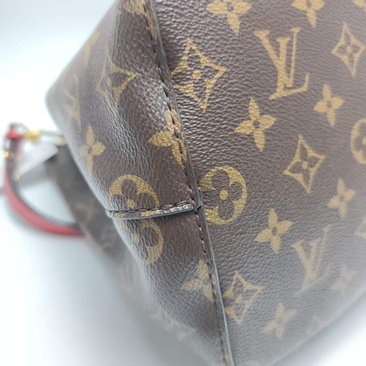 【*Shipped from: China*】LOUIS VUITTON NeoNoe PU Shoulder Bag — view 5