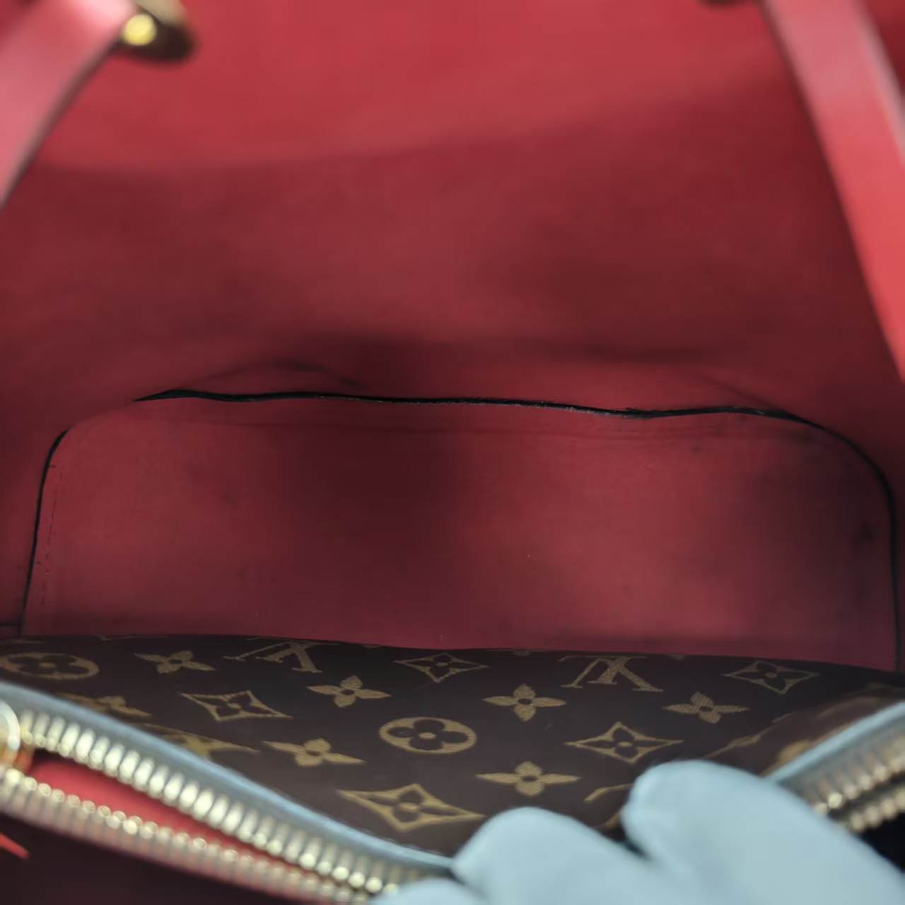 【*Shipped from: China*】LOUIS VUITTON NeoNoe PU Shoulder Bag — view 9
