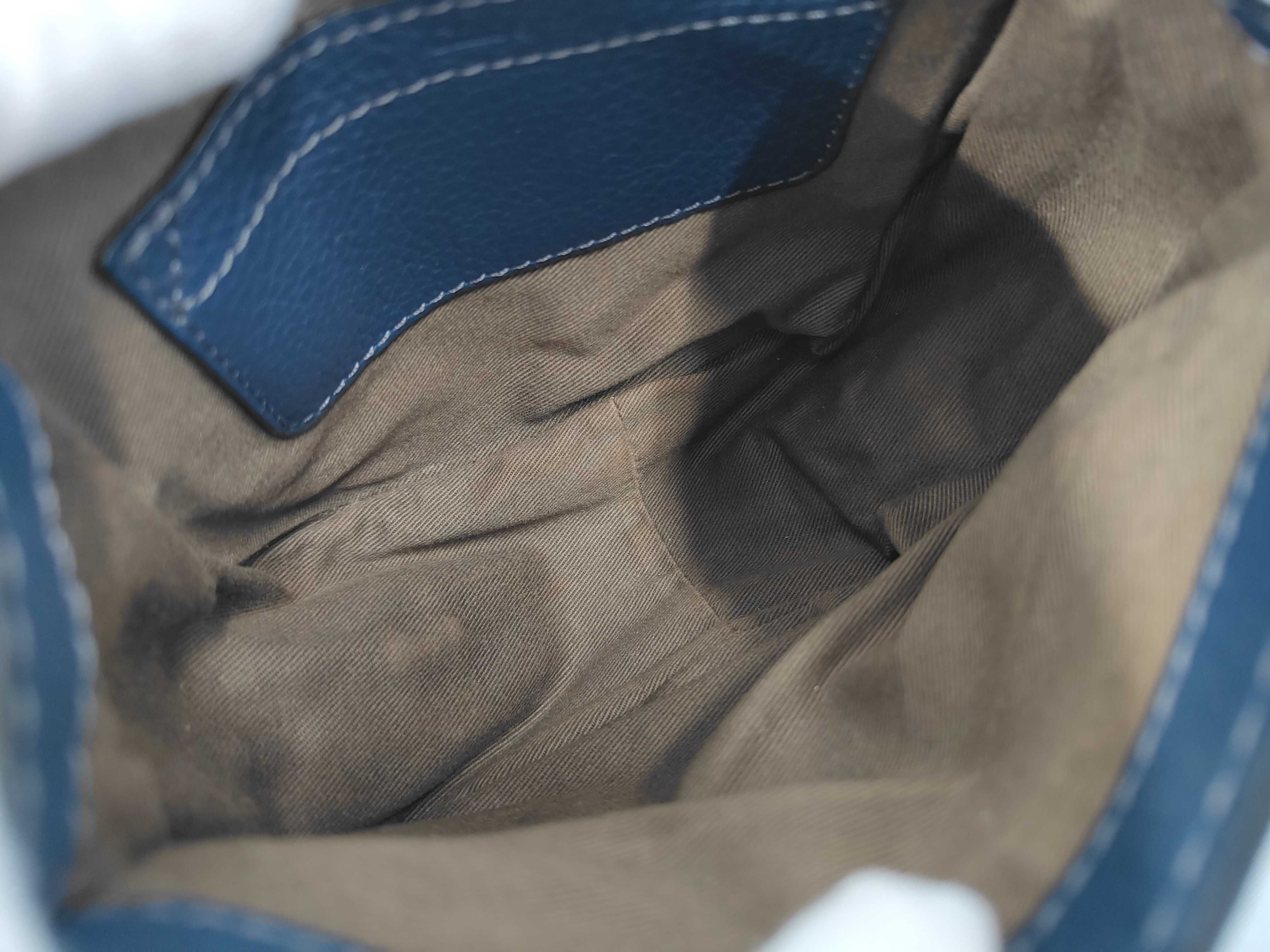 shoulder bag — view 8