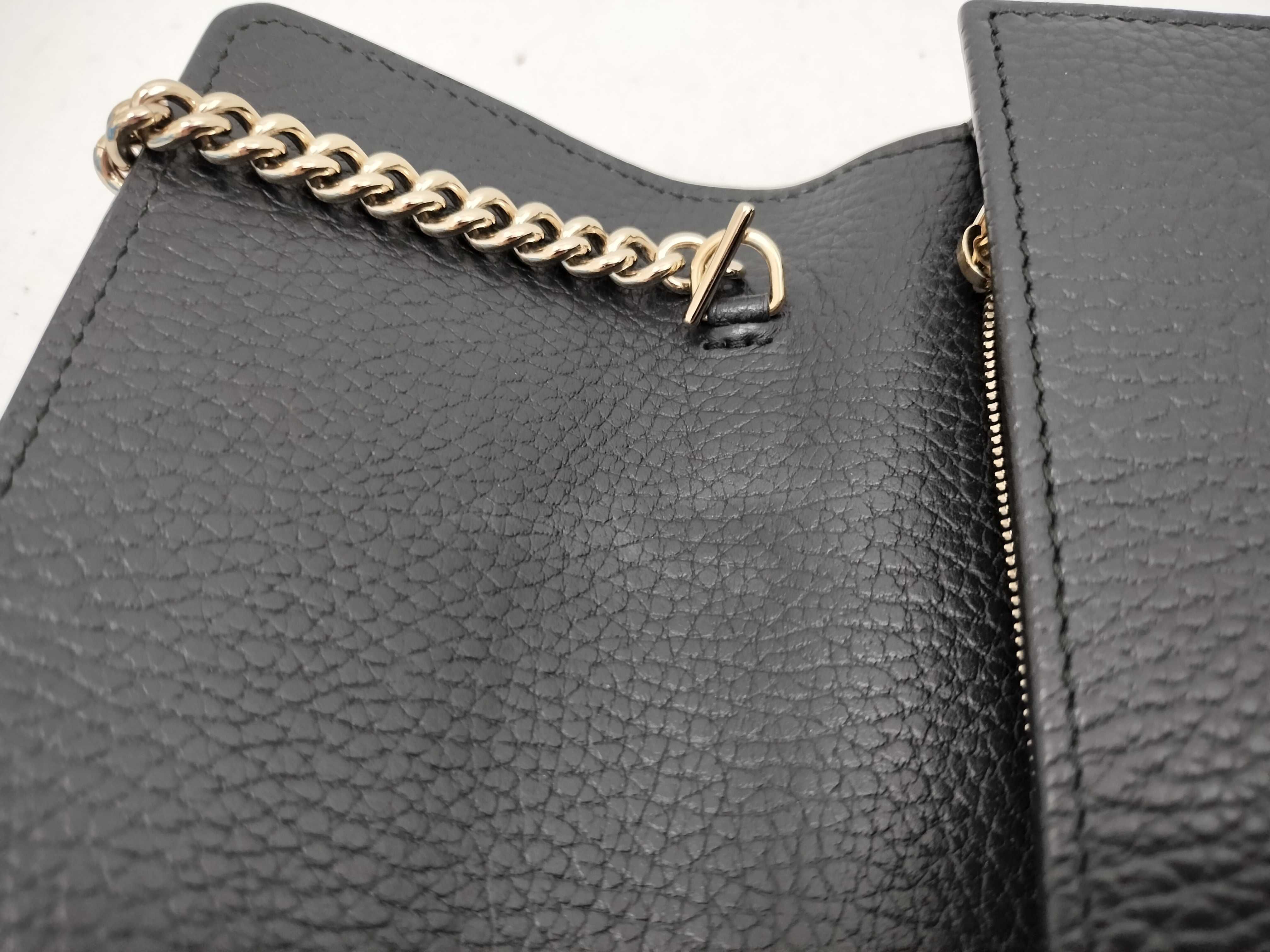 Interlocking Chain Wallet, Black with Gold Hardware, 510314, Shoulder Bag — view 13