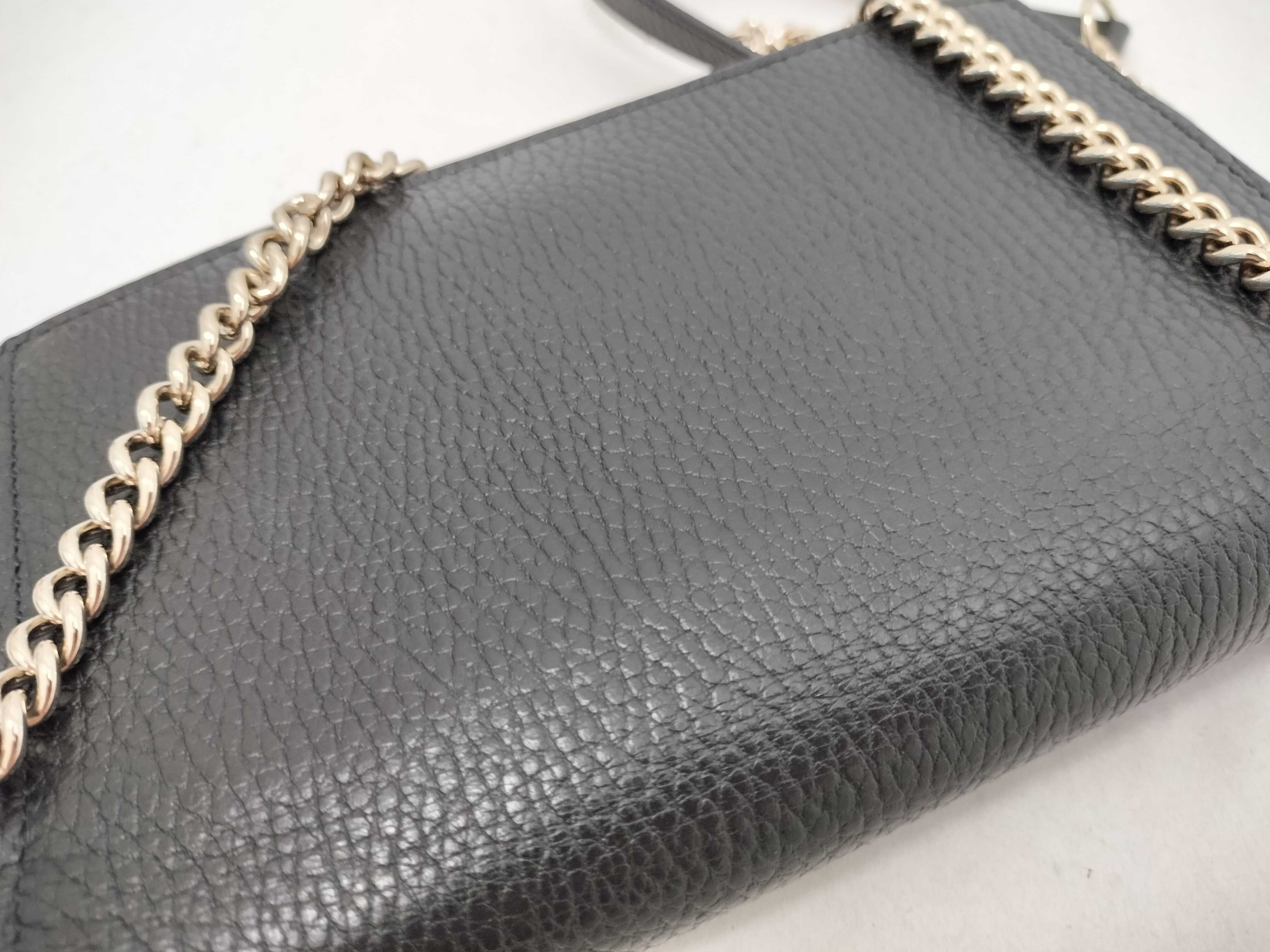 Interlocking Chain Wallet, Black with Gold Hardware, 510314, Shoulder Bag — view 15