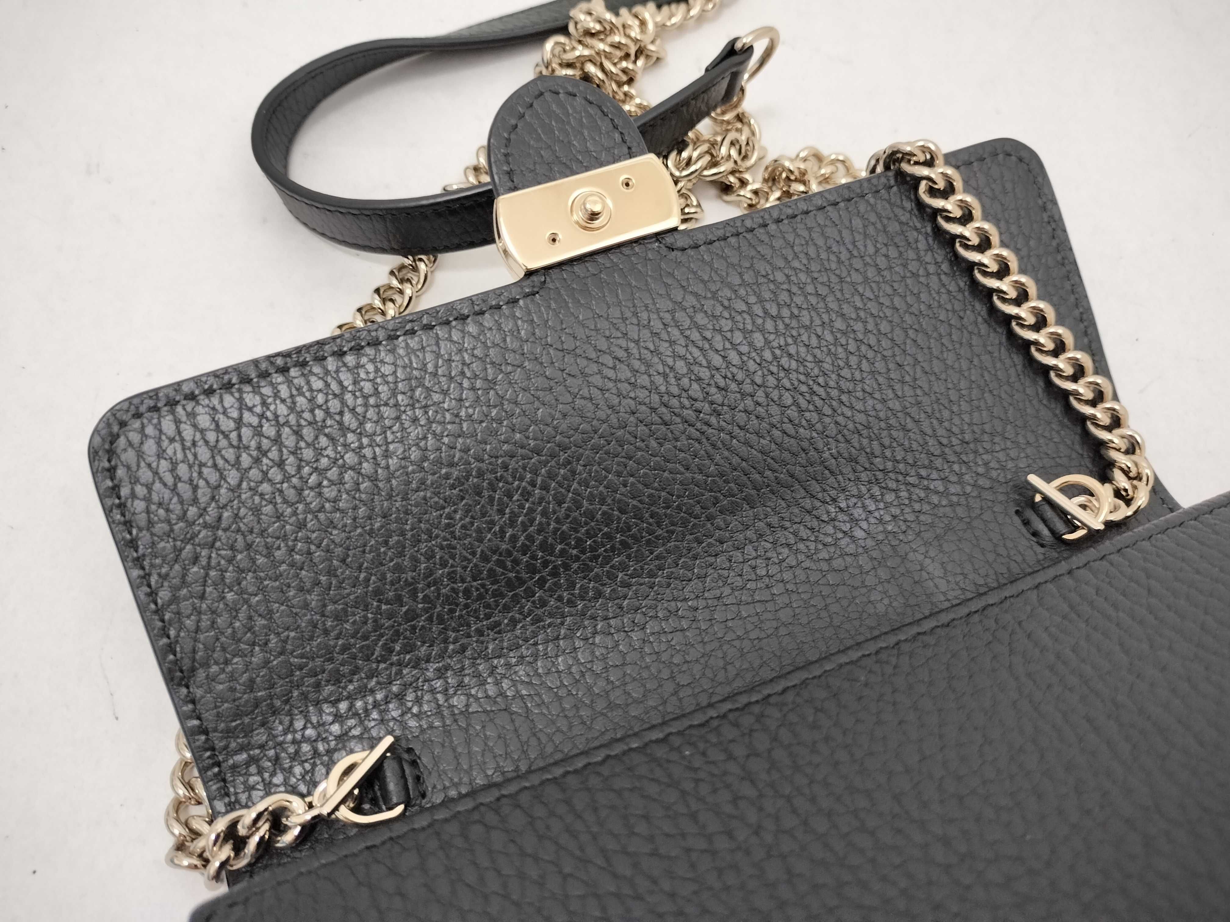 Interlocking Chain Wallet, Black with Gold Hardware, 510314, Shoulder Bag — view 8