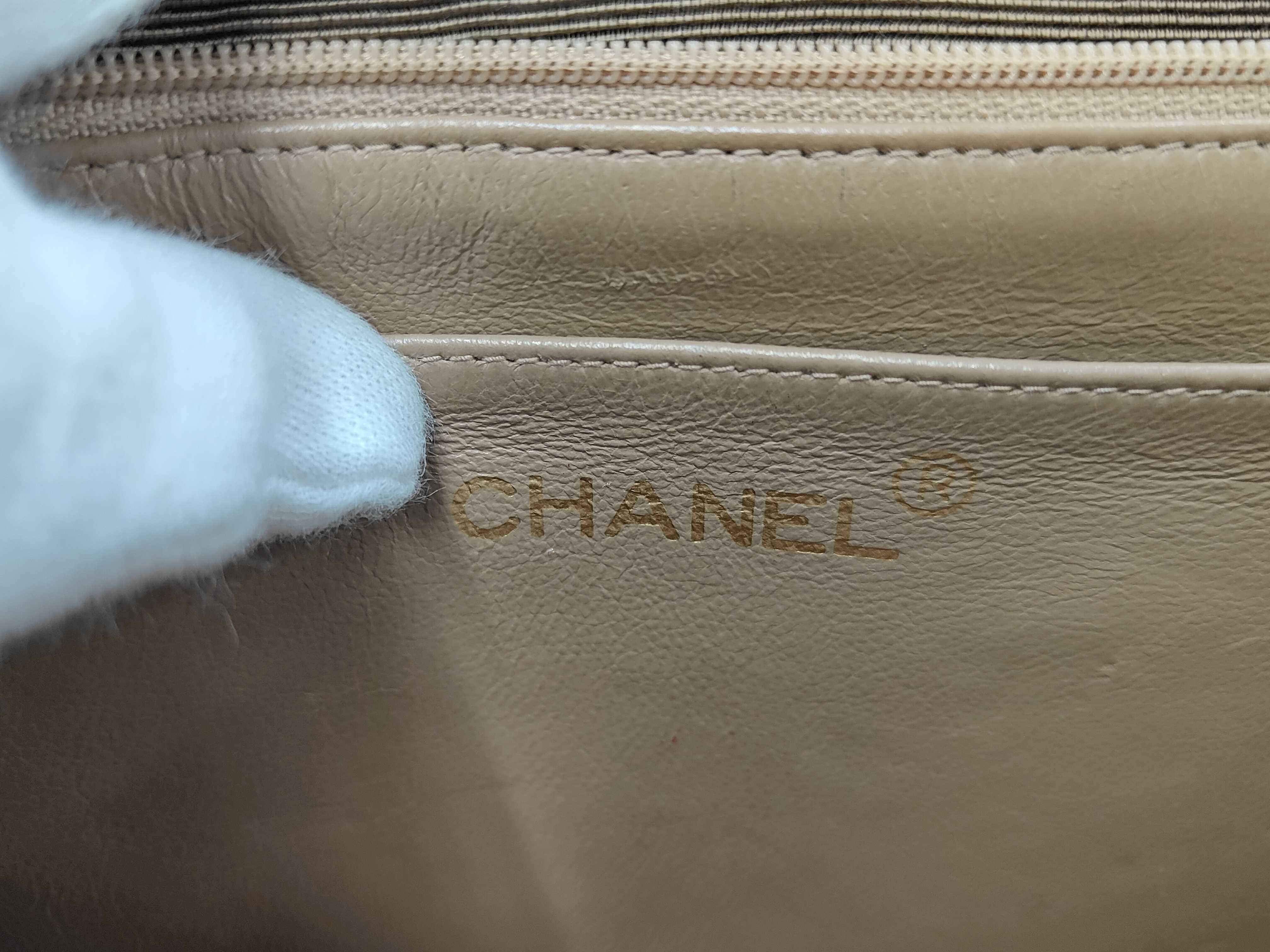 Matelassé 25 Double Chain Shoulder Bag, No. 3 (Shoulder Bag) — view 11