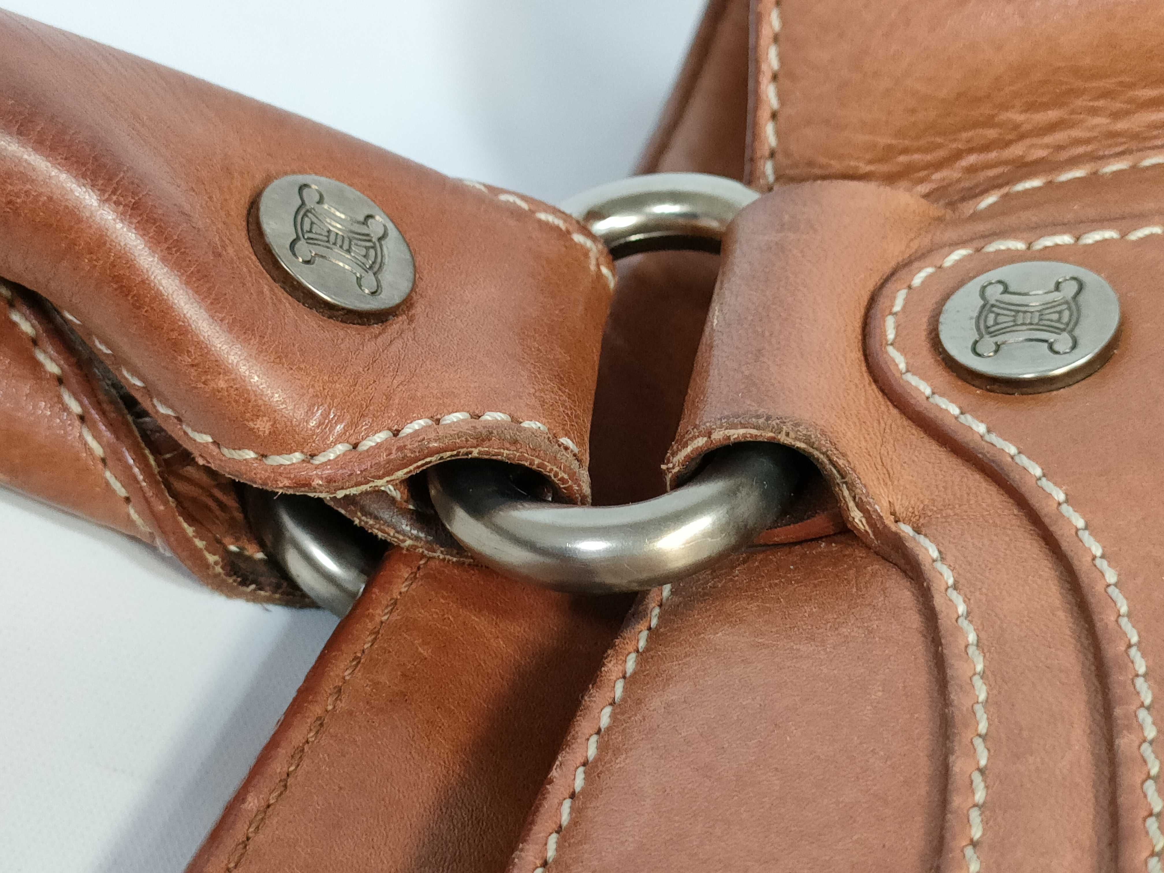 brown handbag — view 4