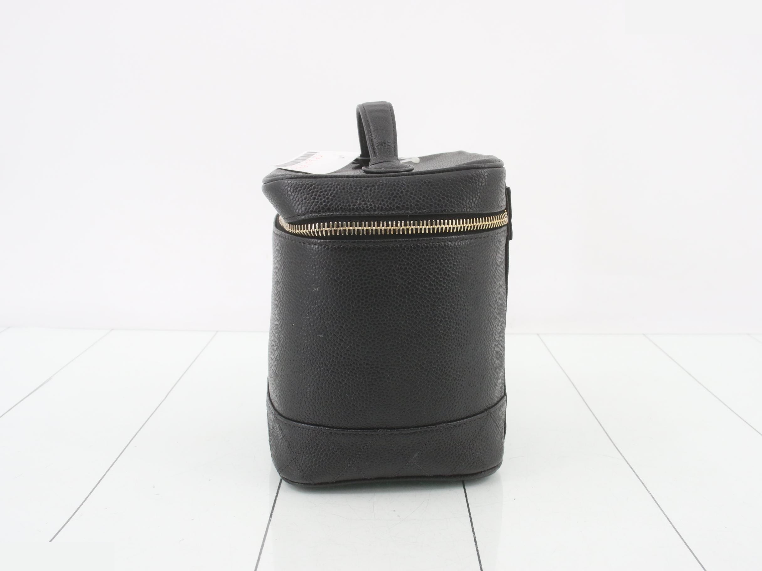 Caviar skin vanity handbag — view 3