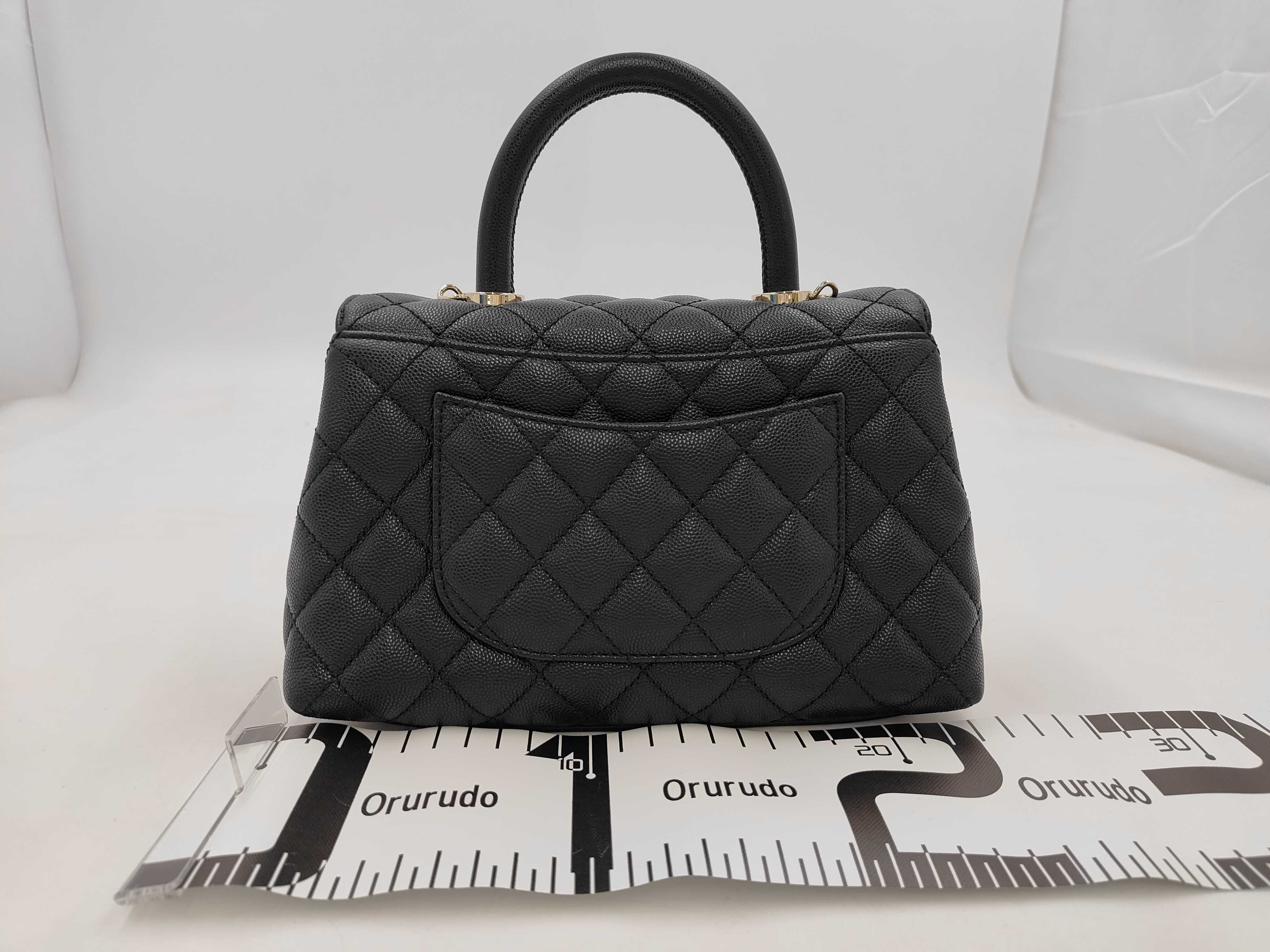 A92990 Matelassé Top Handle Flap Bag JJTH8JEK Strap Handbag — view 2