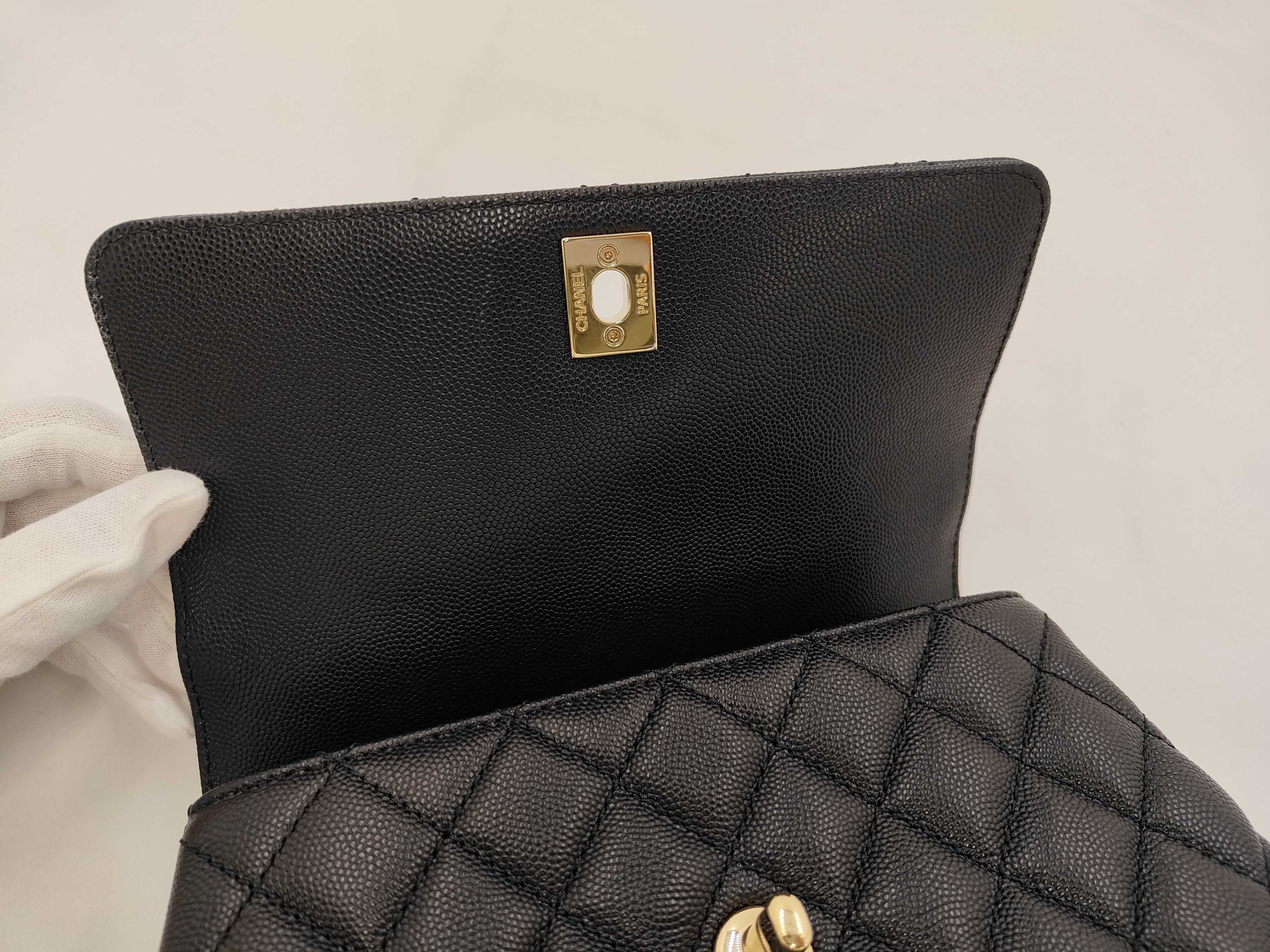 A92990 Matelassé Top Handle Flap Bag JJTH8JEK Strap Handbag — view 7