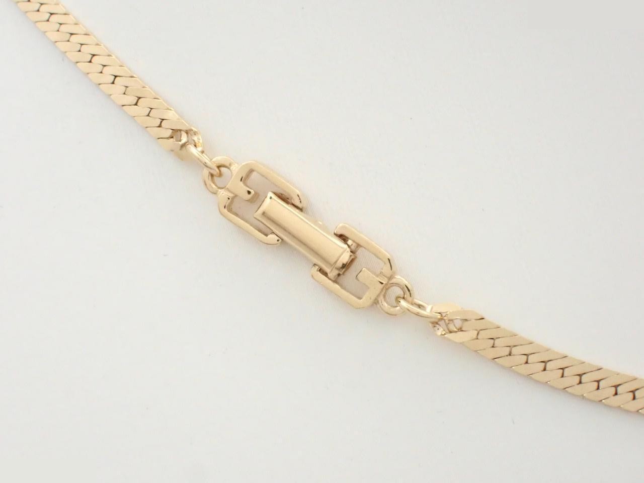 Other lines: Precious metals, necklaces, pendants — view 2