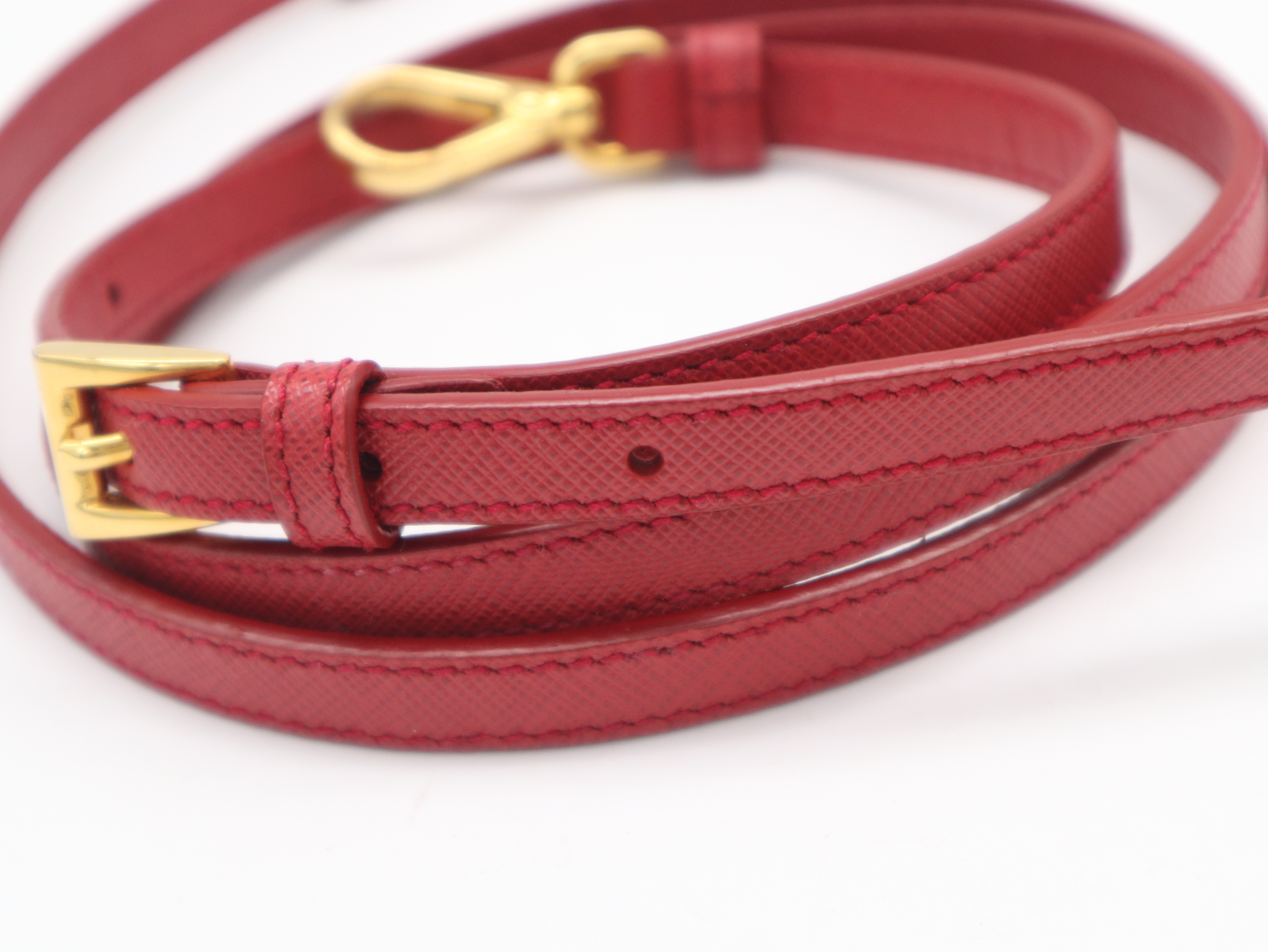 1BA838 Saffiano Leather 2-Way Handbag, Red, with Strap, Clochette, and Dust Bag. — view 9