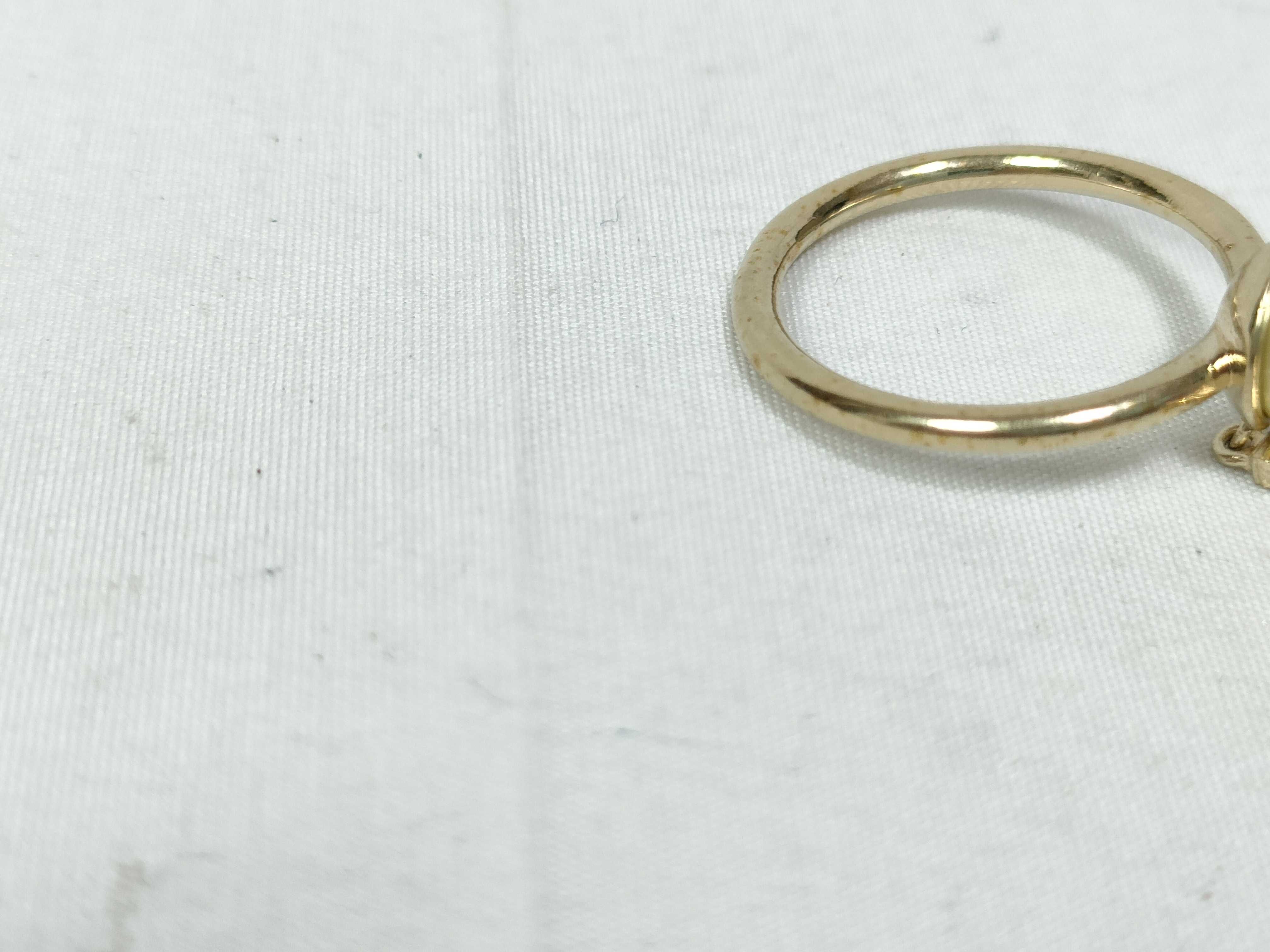 Resin Pearl Eiffel Tower Ring — view 5