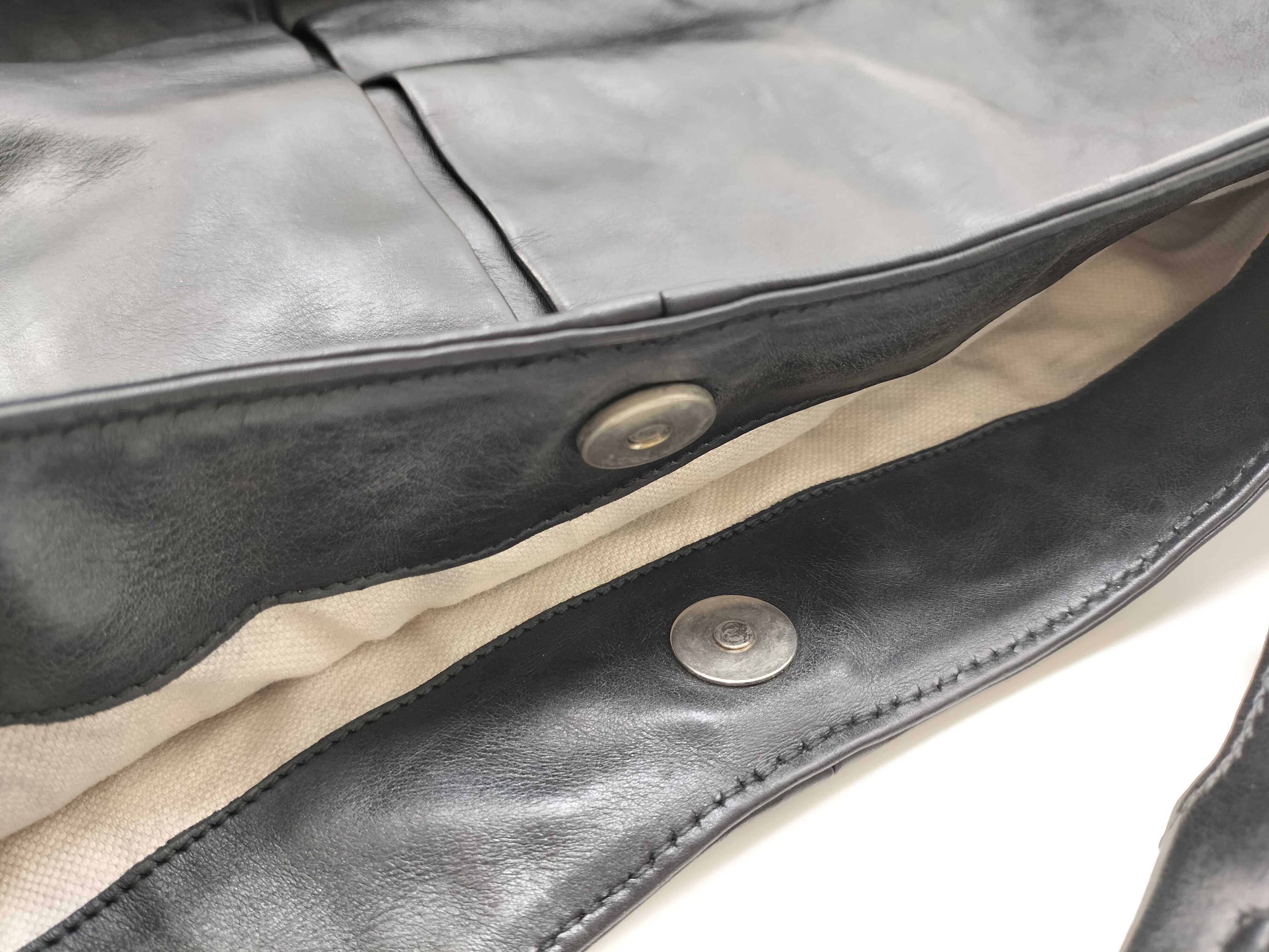 Black Smooth Leather Pumpkin Shoulder Bag — view 15