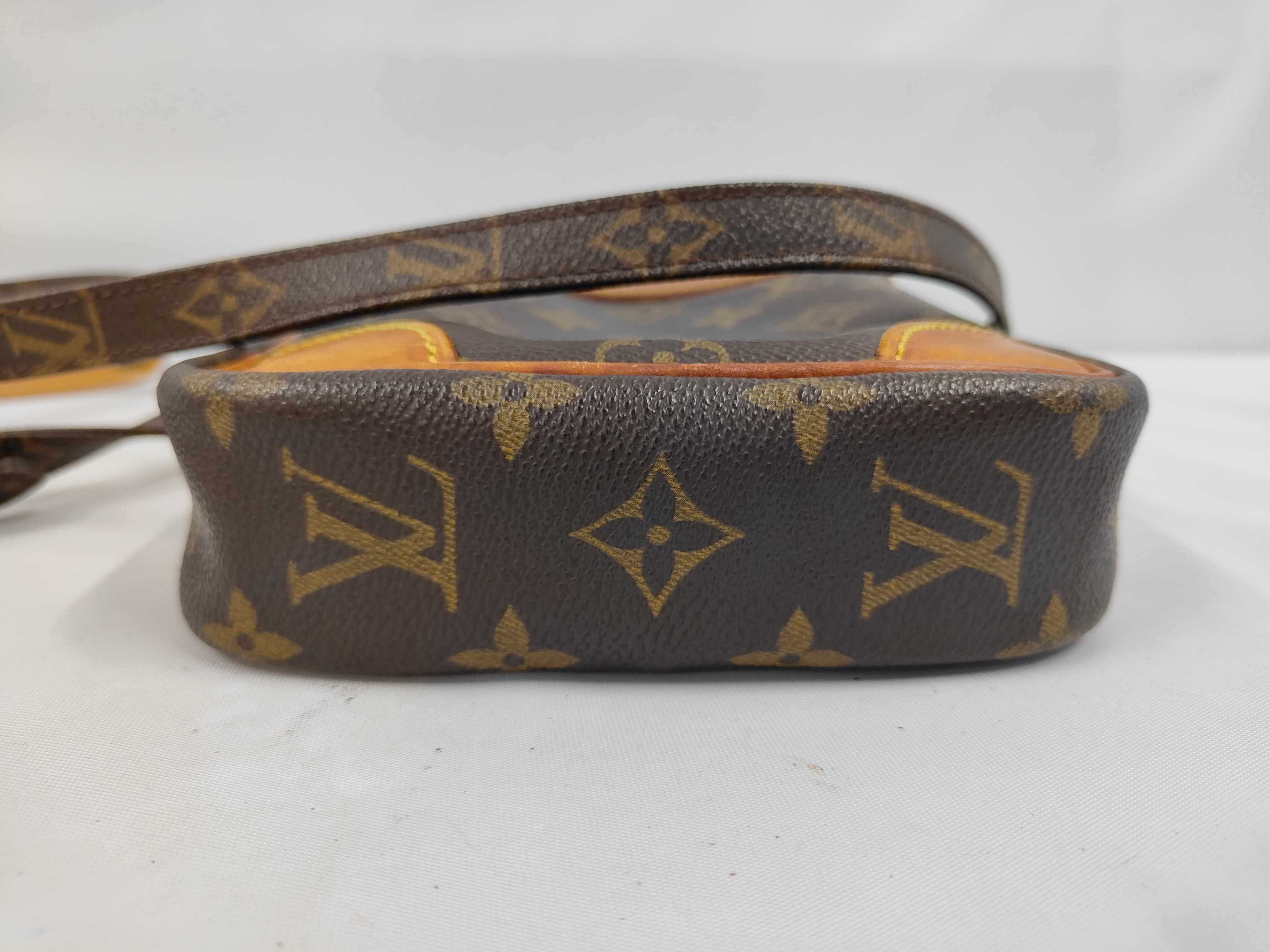 Monogram — view 3