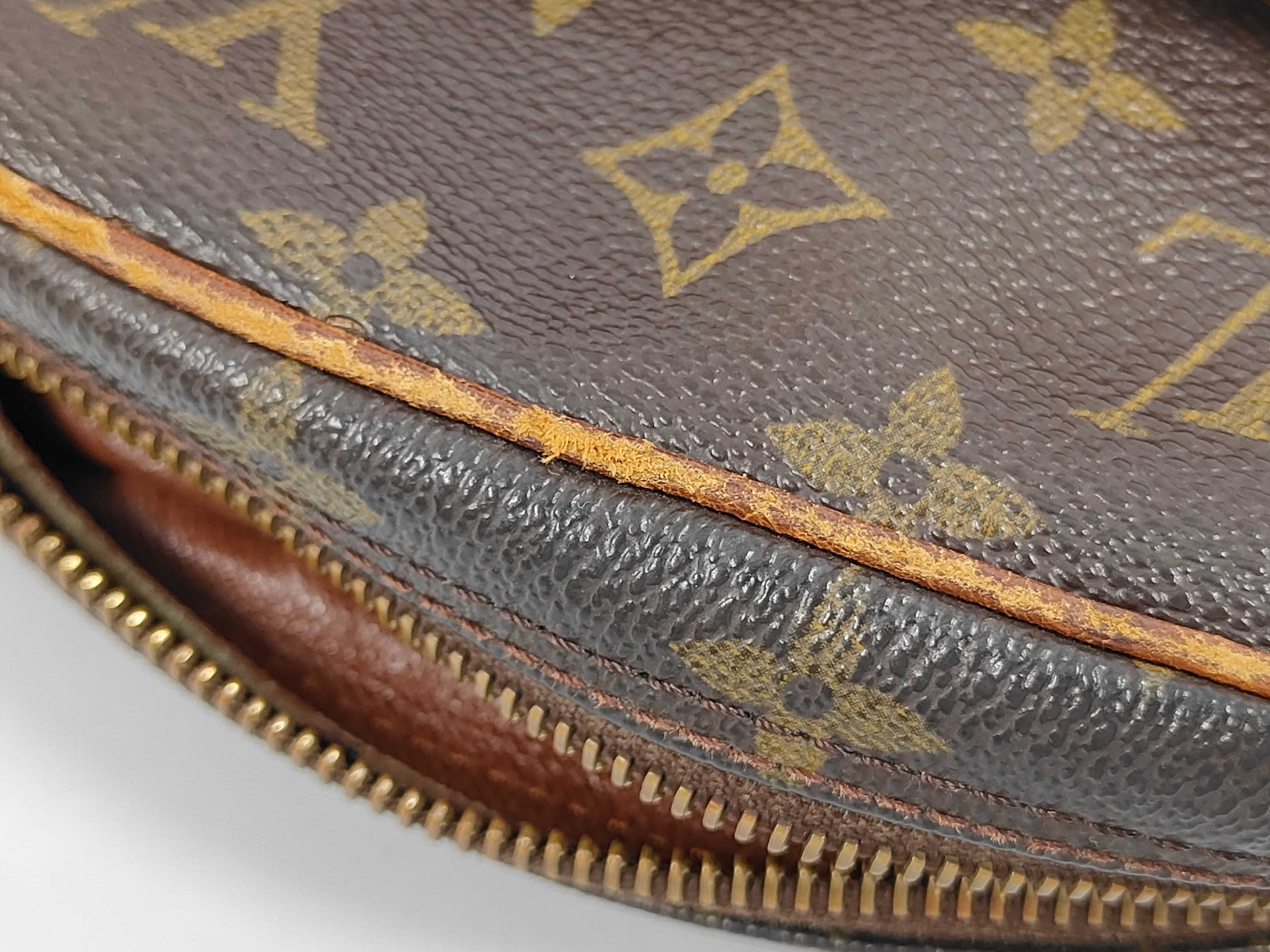 Monogram — view 9