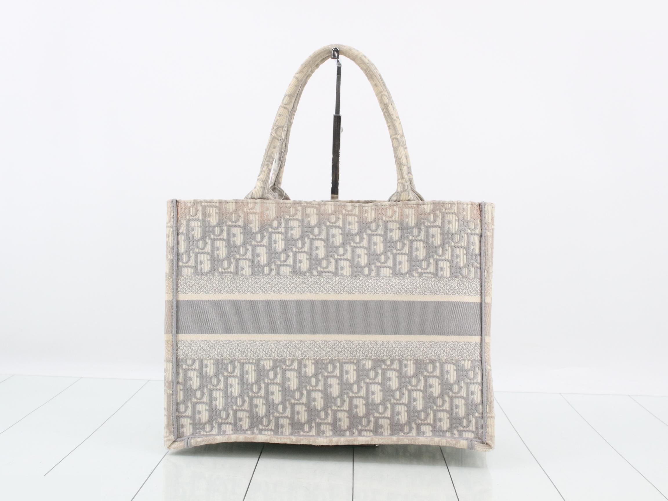 Book Tote Medium Oblique Canvas Tote Bag — view 2
