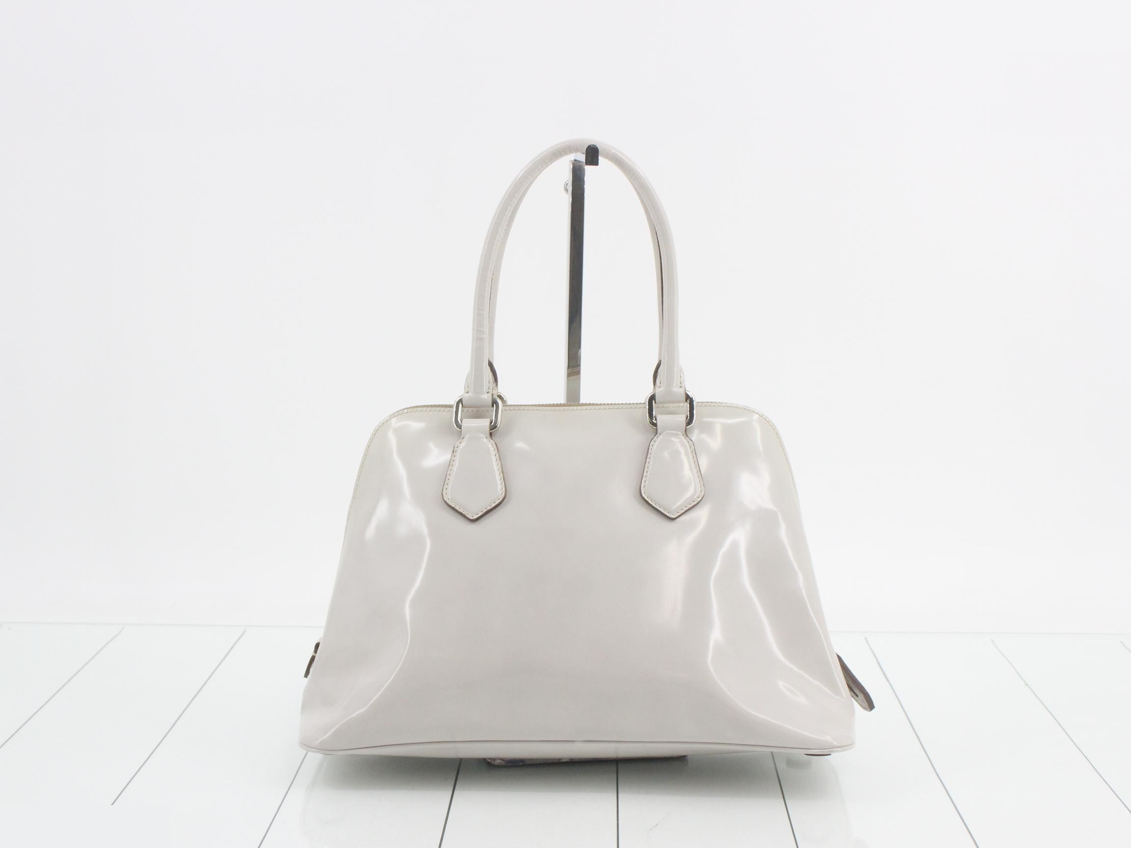 handbag — view 2