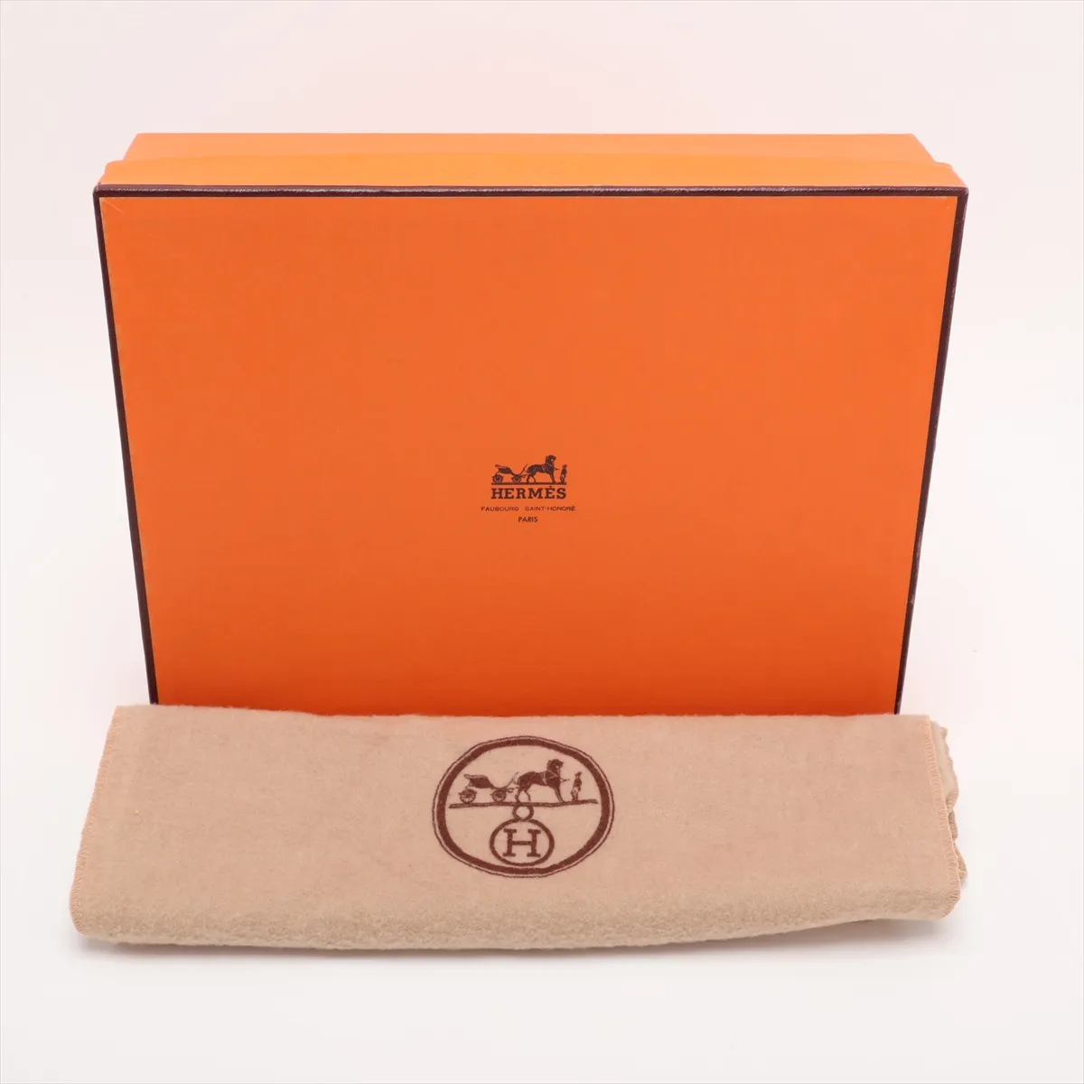 Constance 23 Box Calf Navy Gold Hardware D: 1974 — view 10