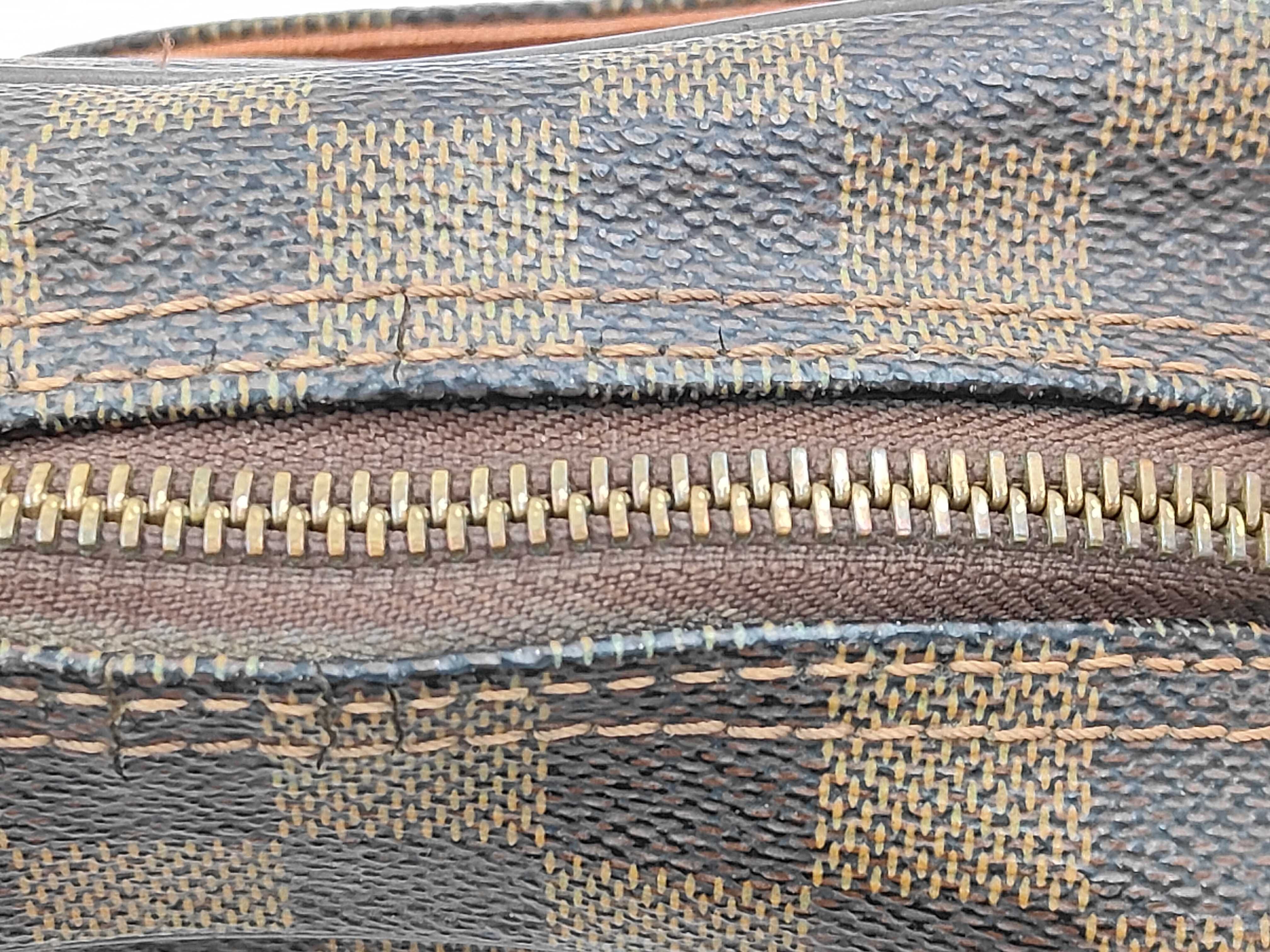 Damier Olaf PM N41442 Shoulder Bag — view 6