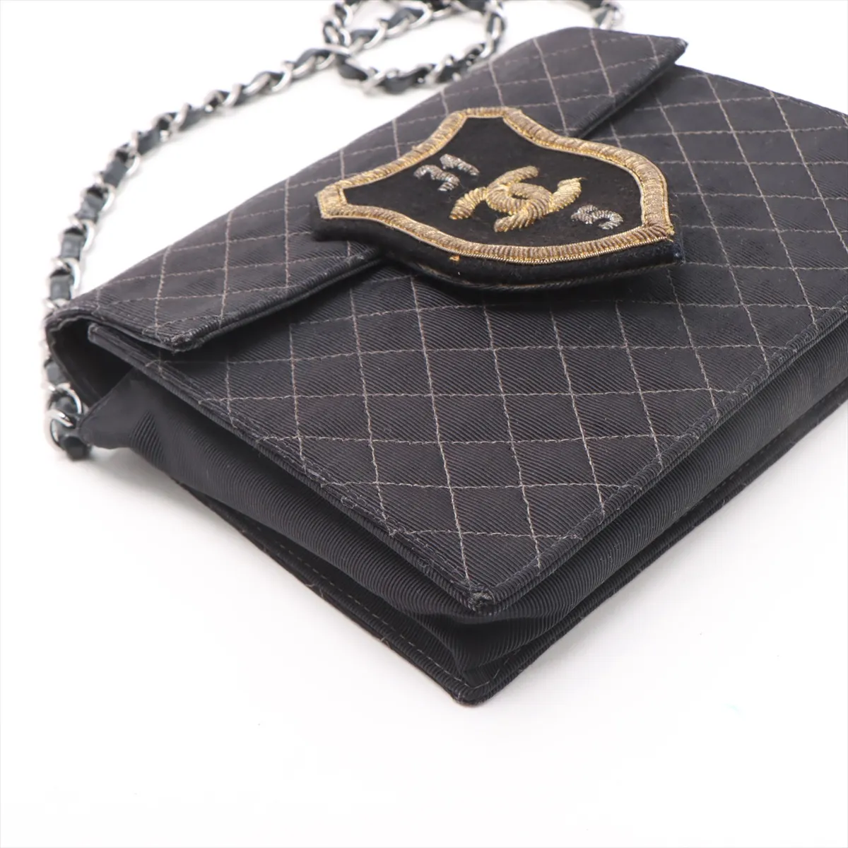 [Individually wrapped] Chanel Matelasse canvas chain shoulder bag emblem black silver hardware 9523587 19th series — view 4