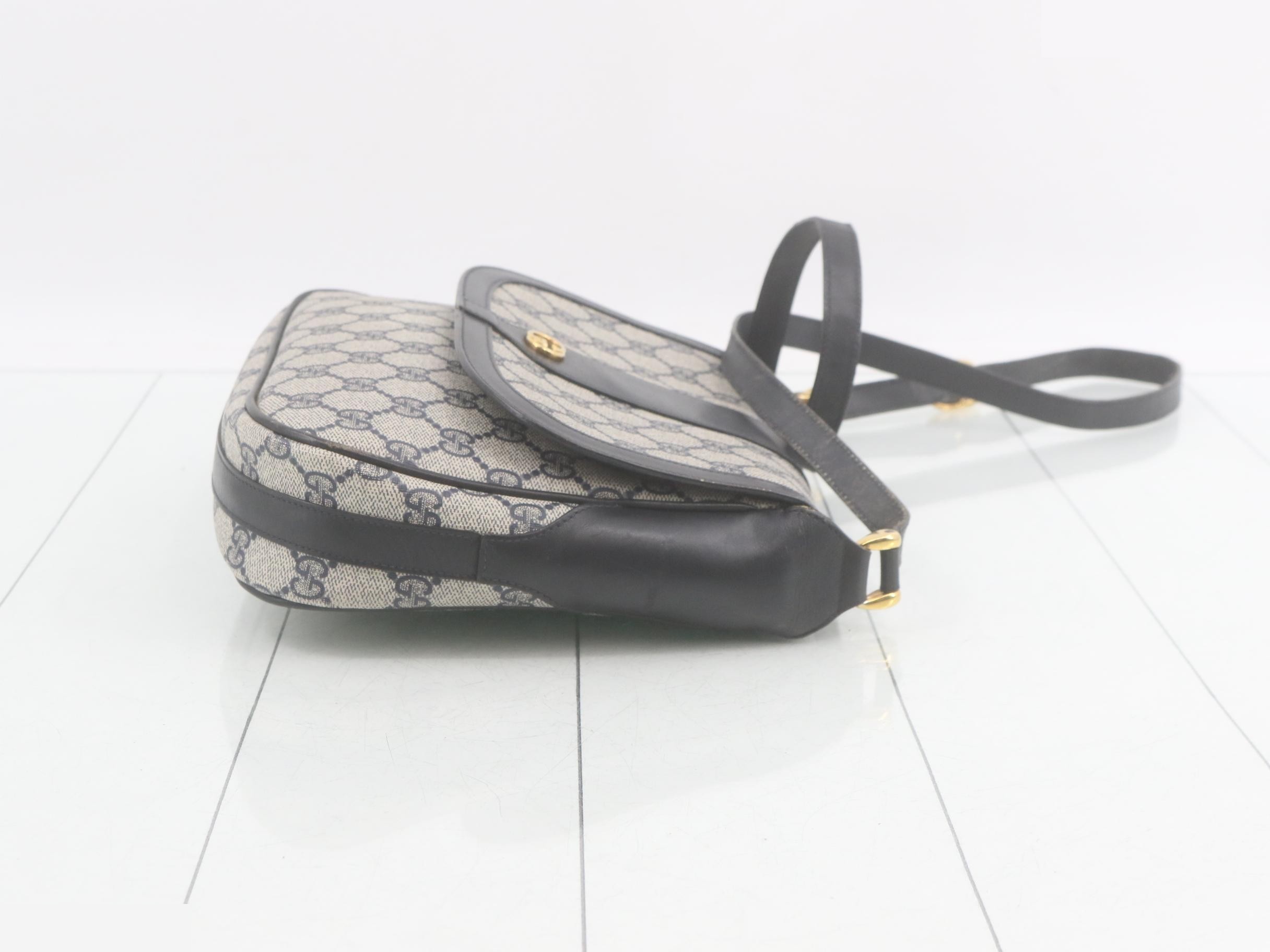 Shoulder bag, GG Supreme, leather — view 3