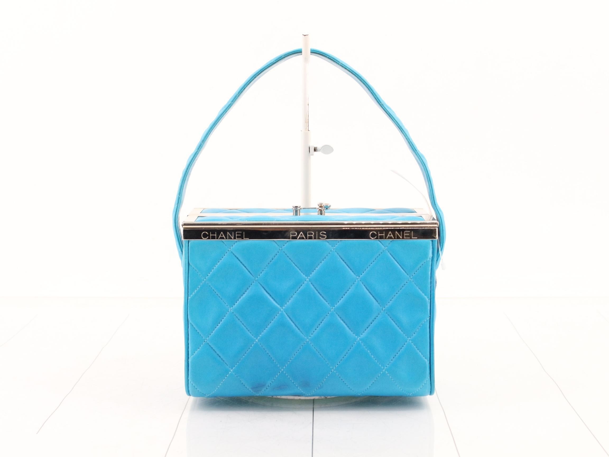 coin purse vanity — view 2