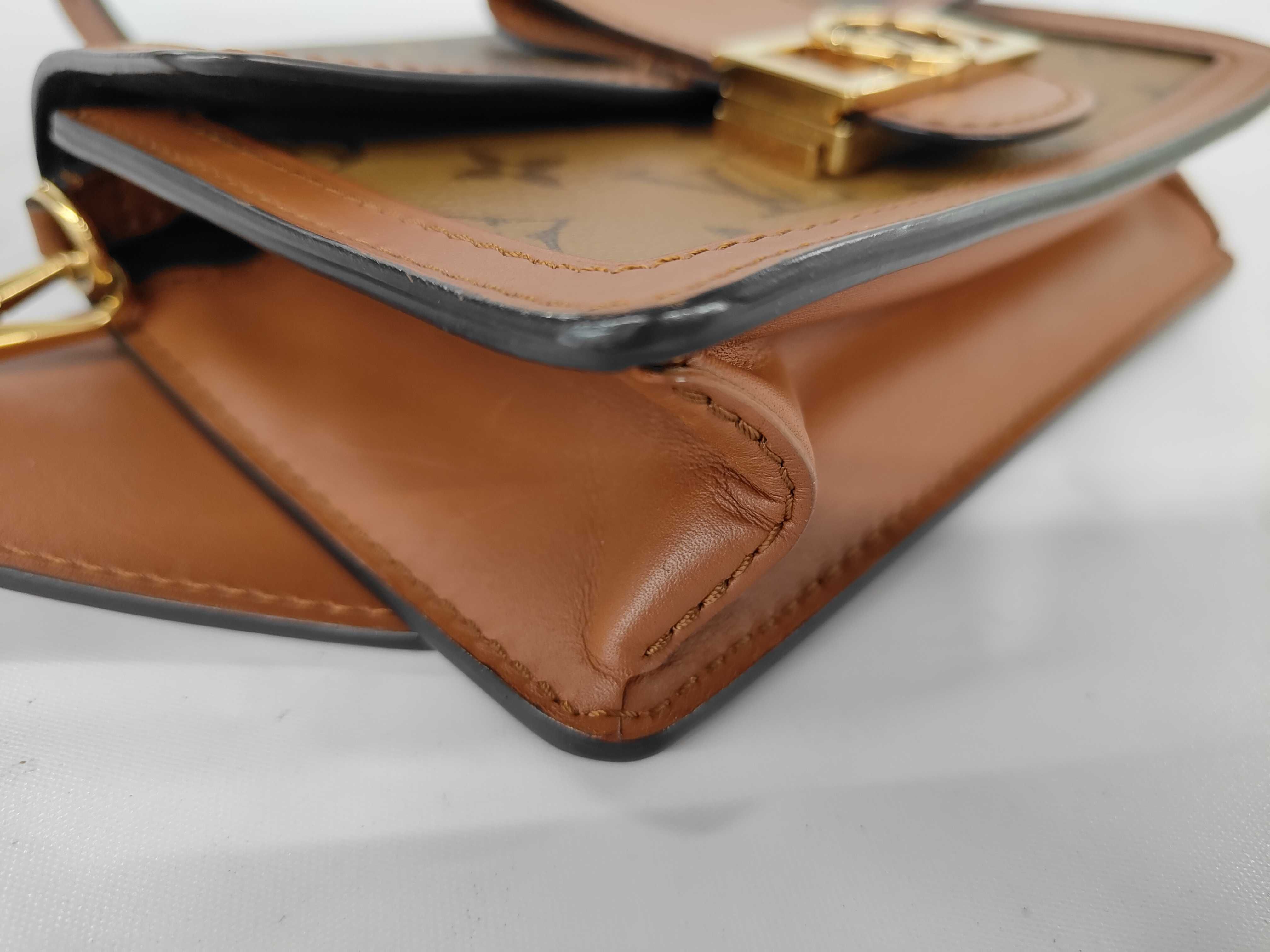 LV M44586 Waist Bag — view 7