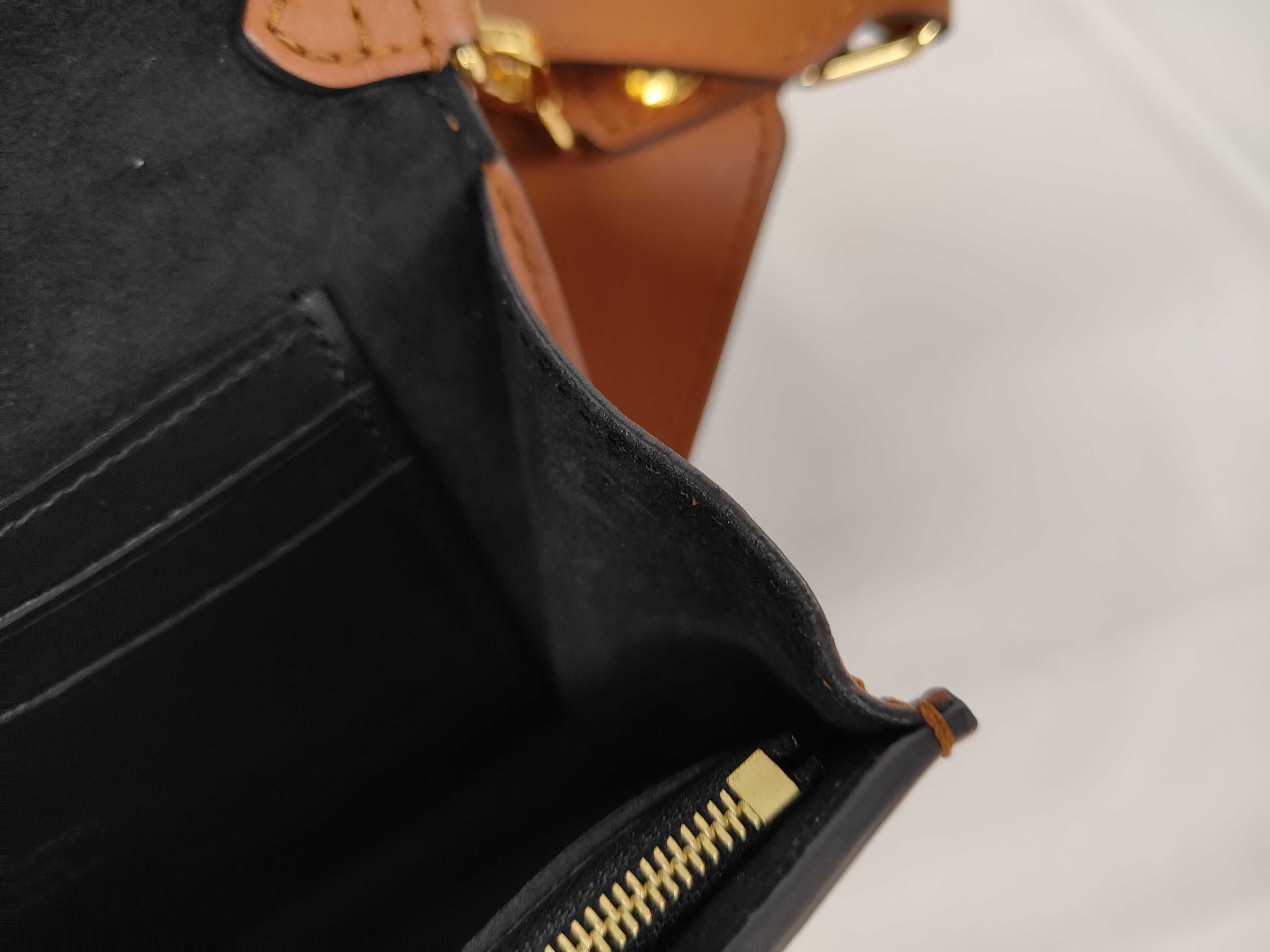 LV M44586 Waist Bag — view 9