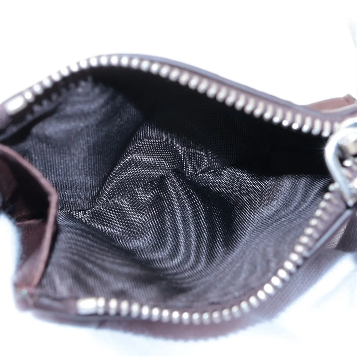 Triangle Logo 2ML049 Leather Compact Wallet Brown — view 5