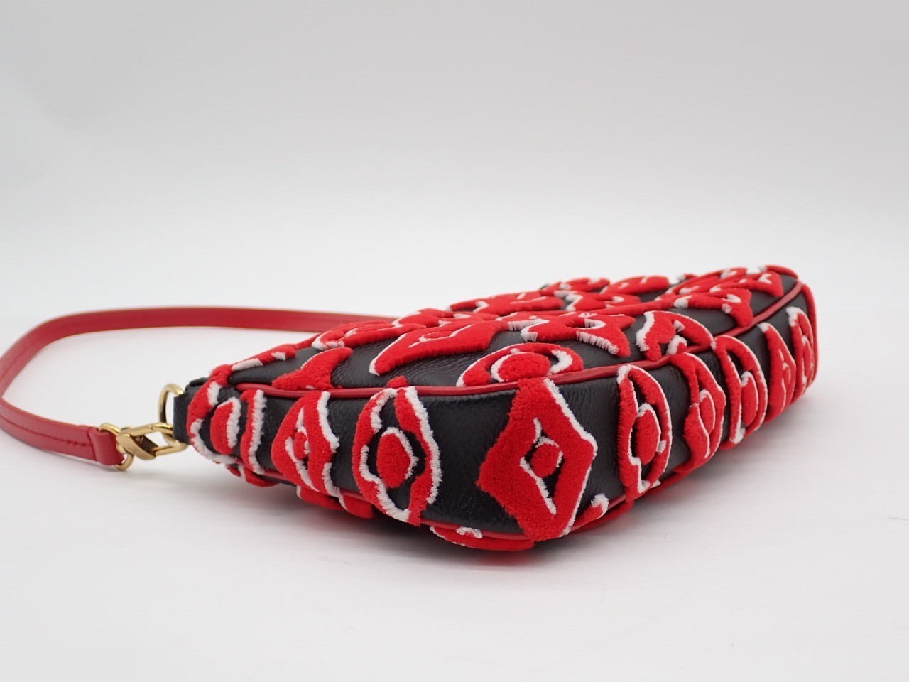 Urs Fisher Tuftage Pochette — view 6