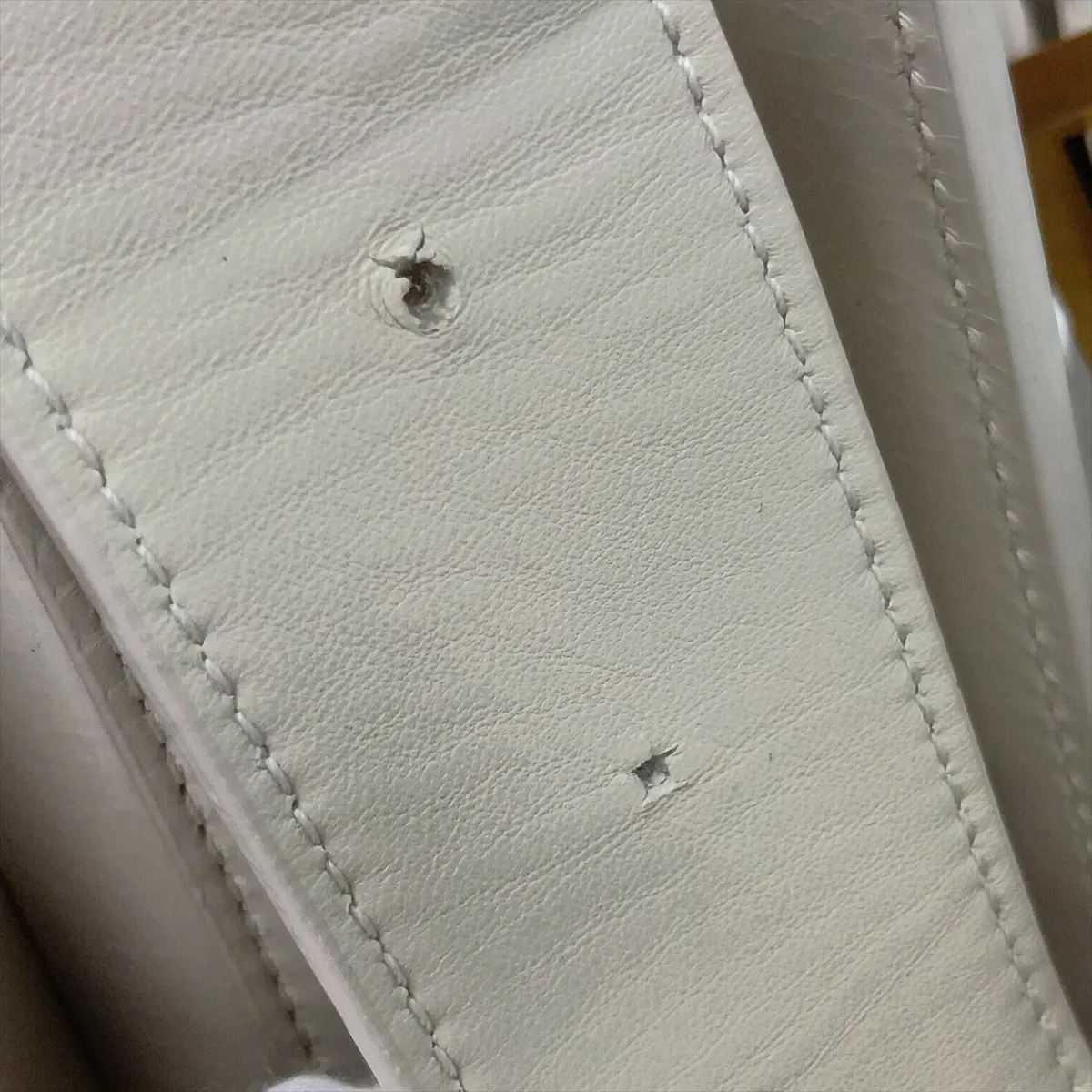 Marie Leather Shoulder Bag, White — view 15
