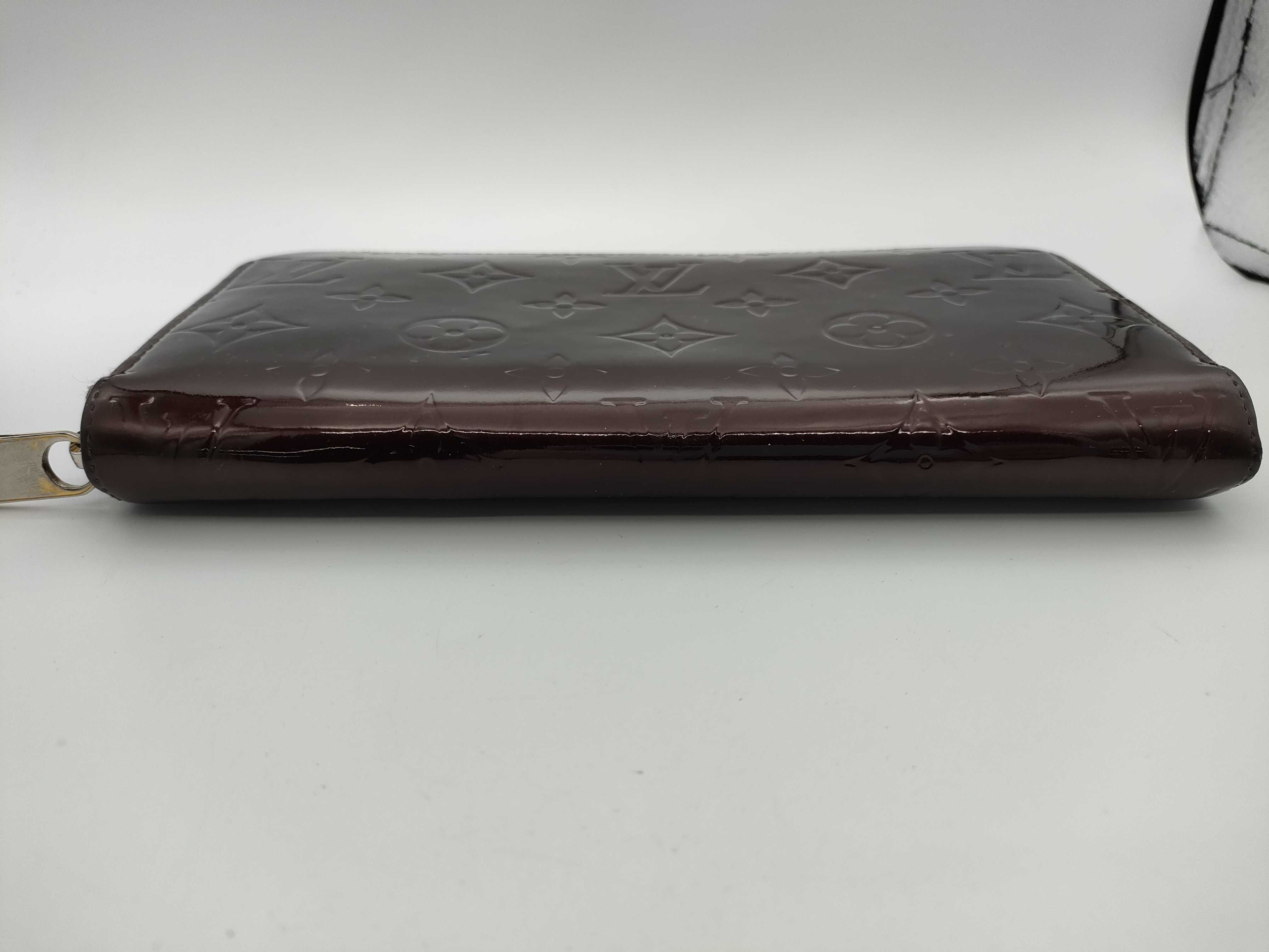 Vernis Monogram Vernis Zippy Wallet Long Wallet Wine Red — view 3