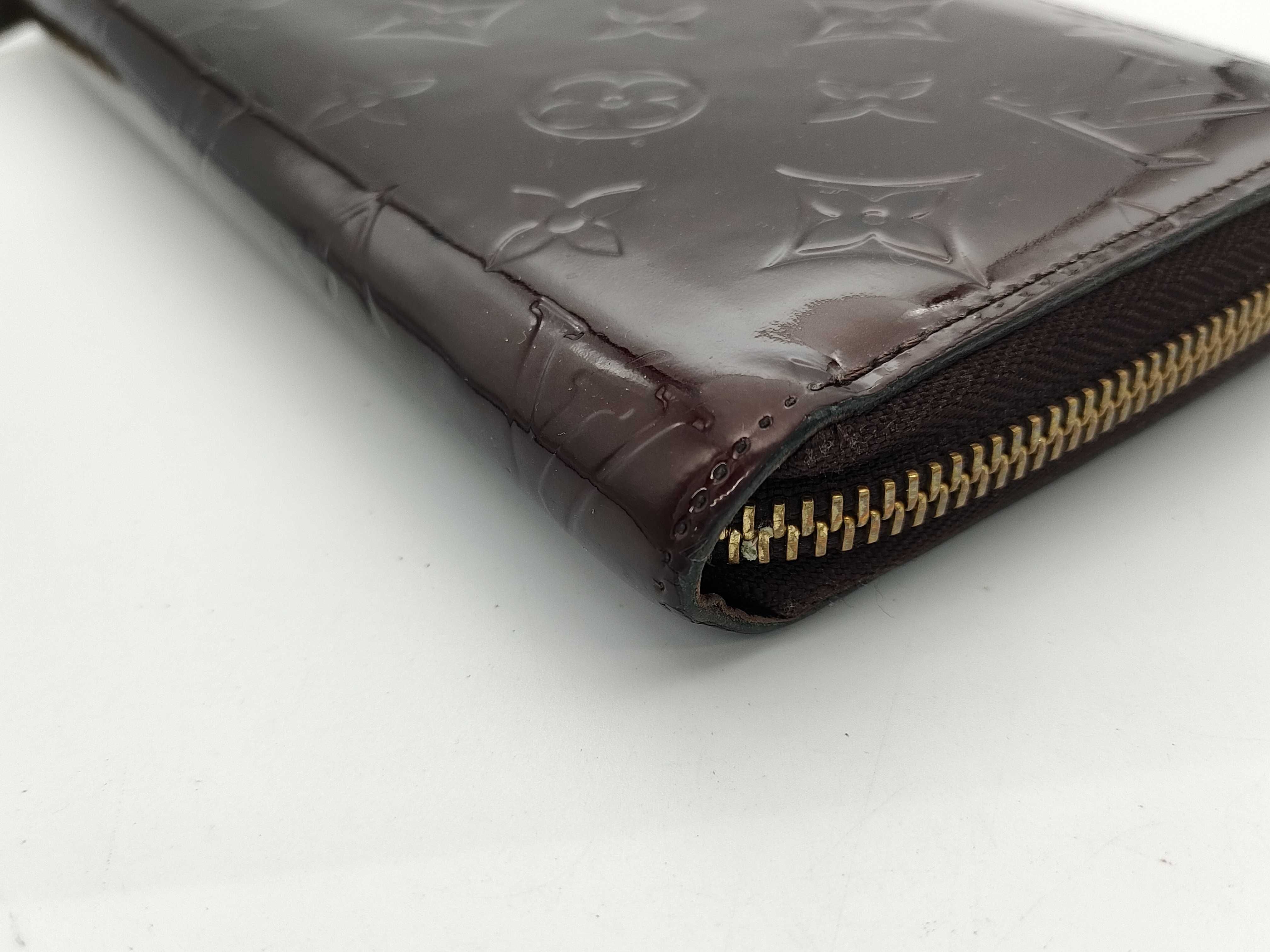 Vernis Monogram Vernis Zippy Wallet Long Wallet Wine Red — view 4