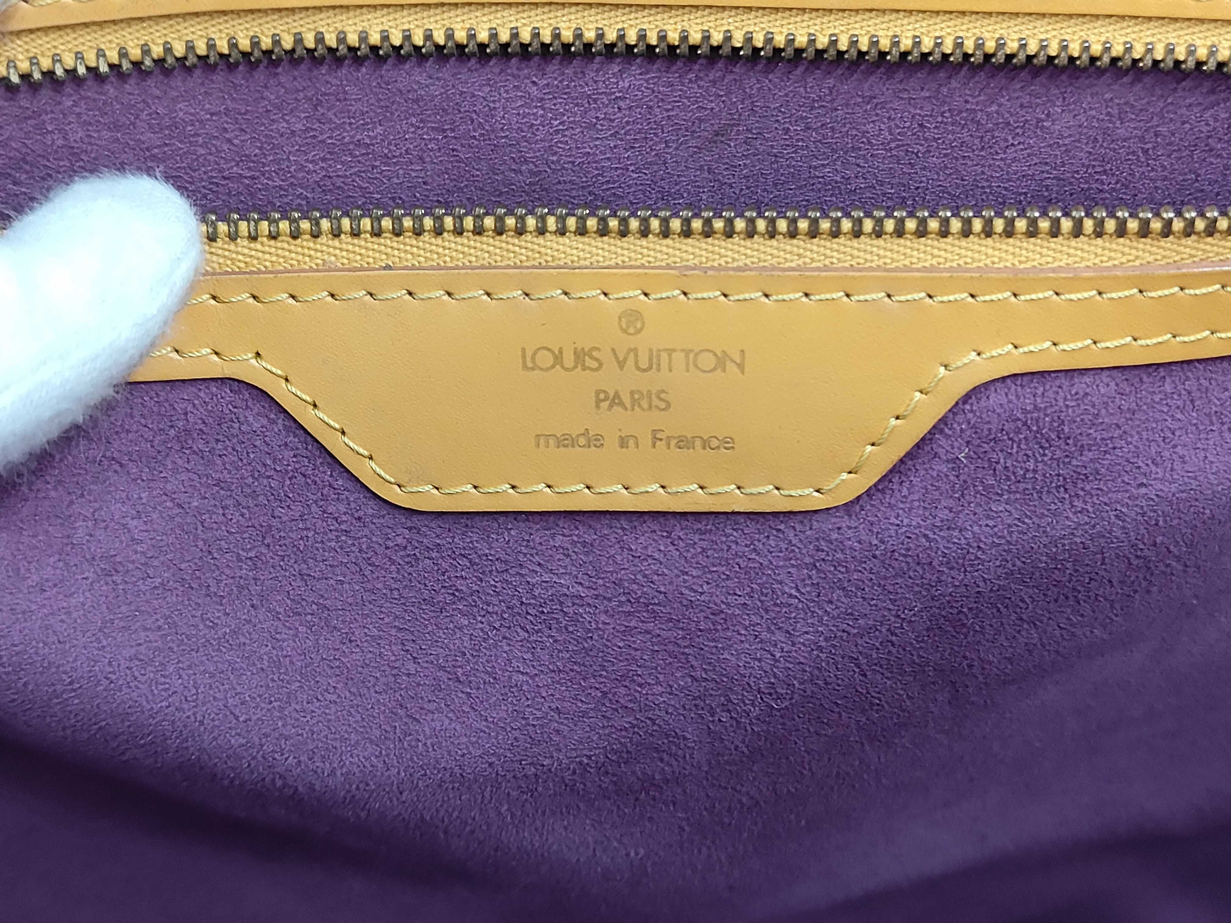 Epi Saint Jacques Yellow Tote Bag M52279 — view 11