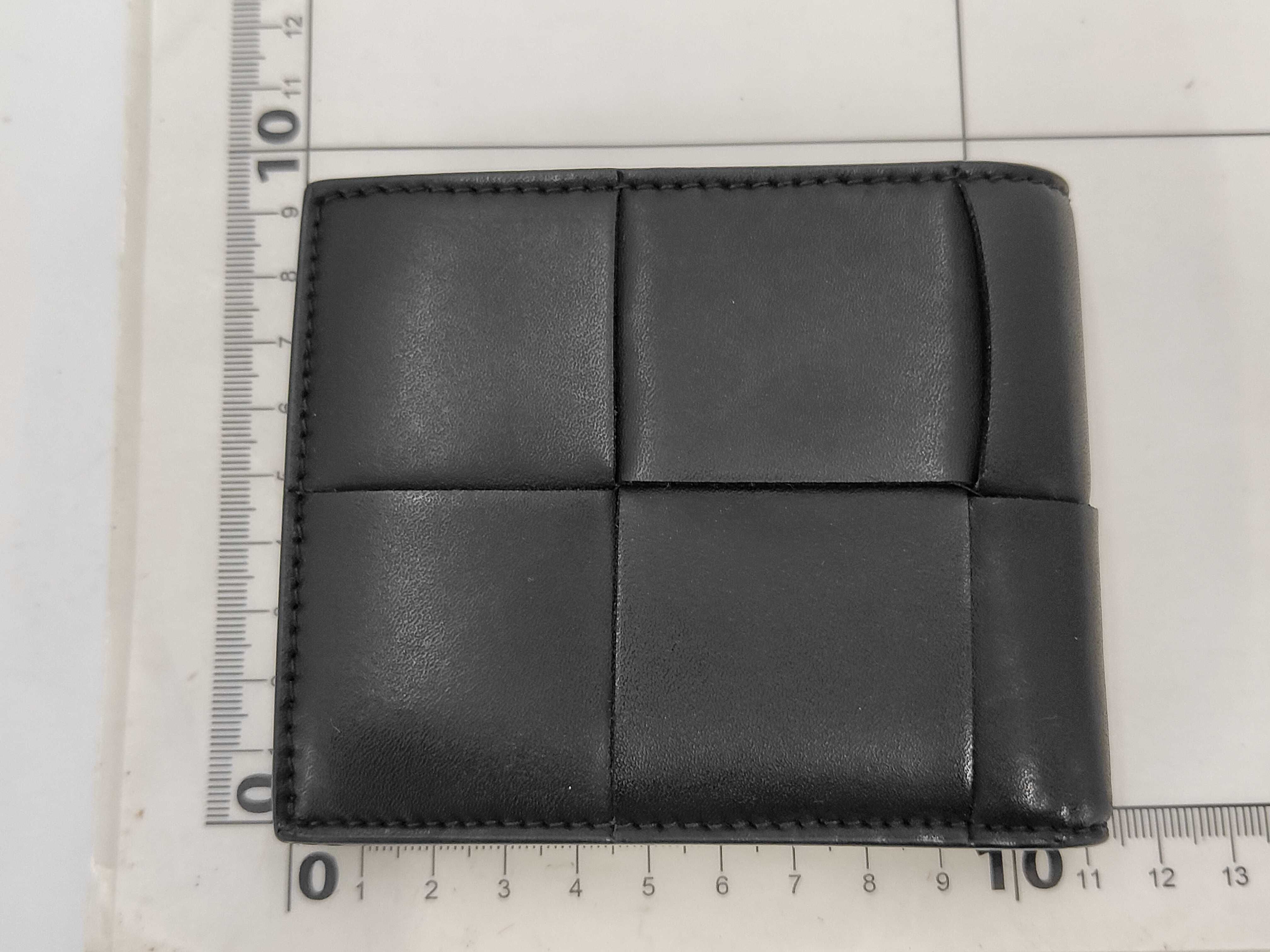 Intrecciato Maxi Intrecciato Cassette Bi-fold Wallet — view 2