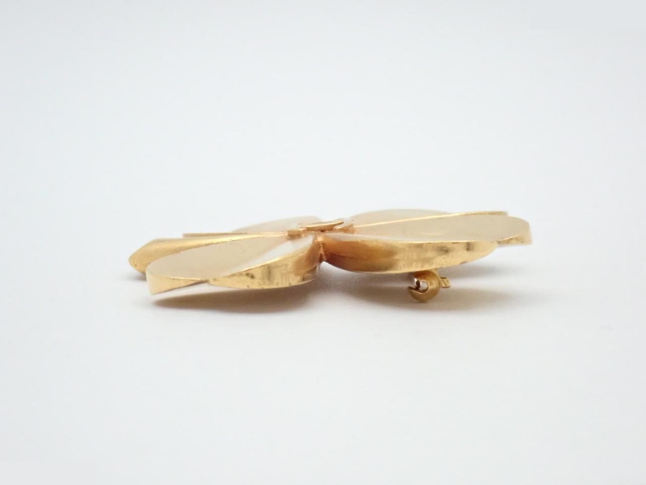 Coco Mark Clover Brooch 93A — view 3