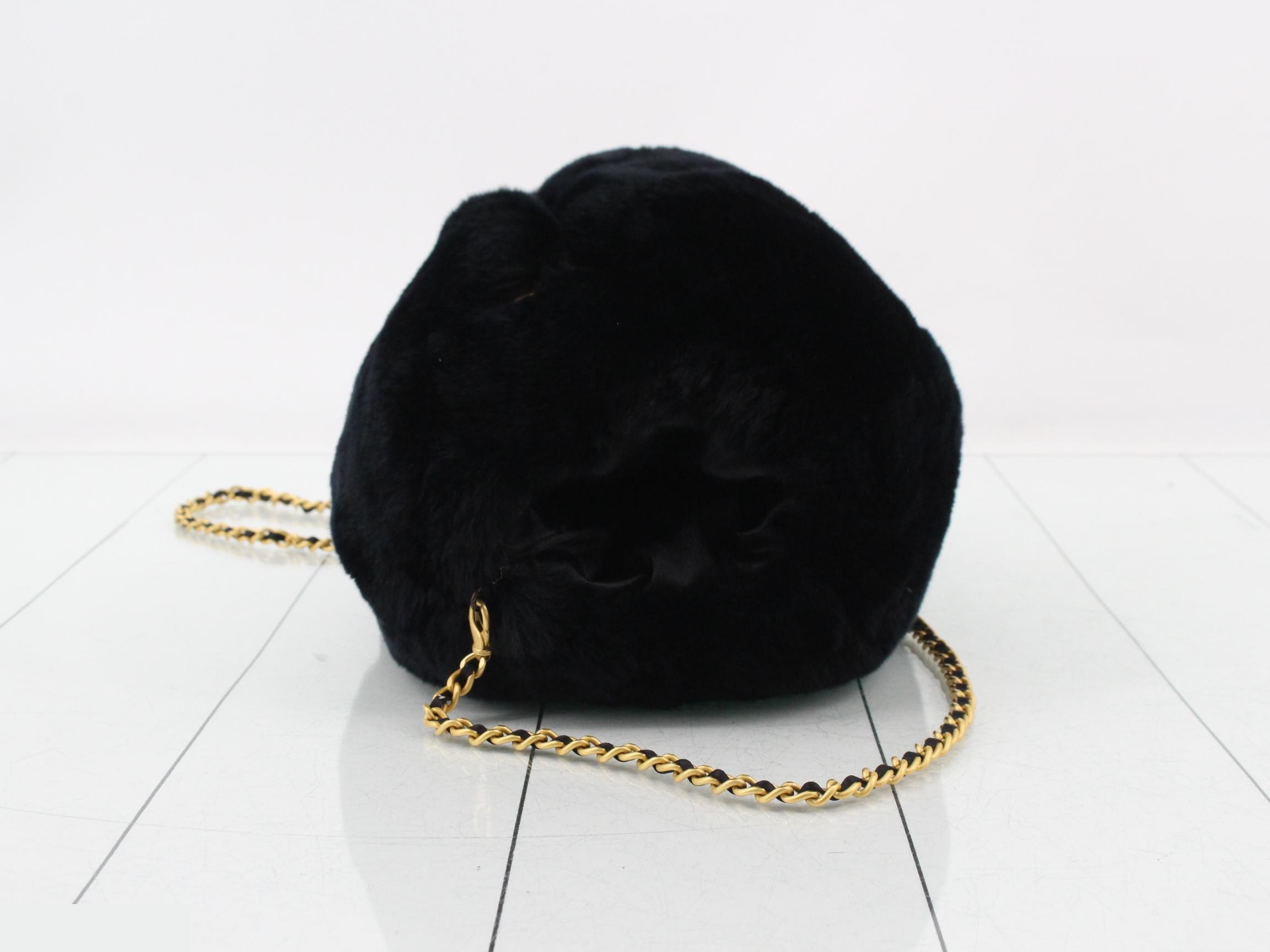 Coco Mark Fur Chain Shoulder Bag — view 4