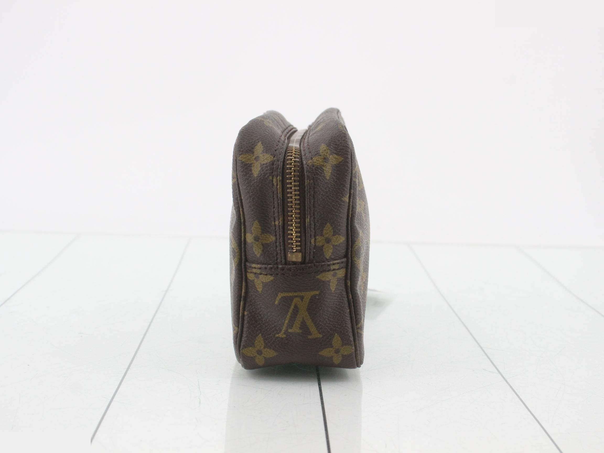 Truth Toilette 18 881TH — view 3