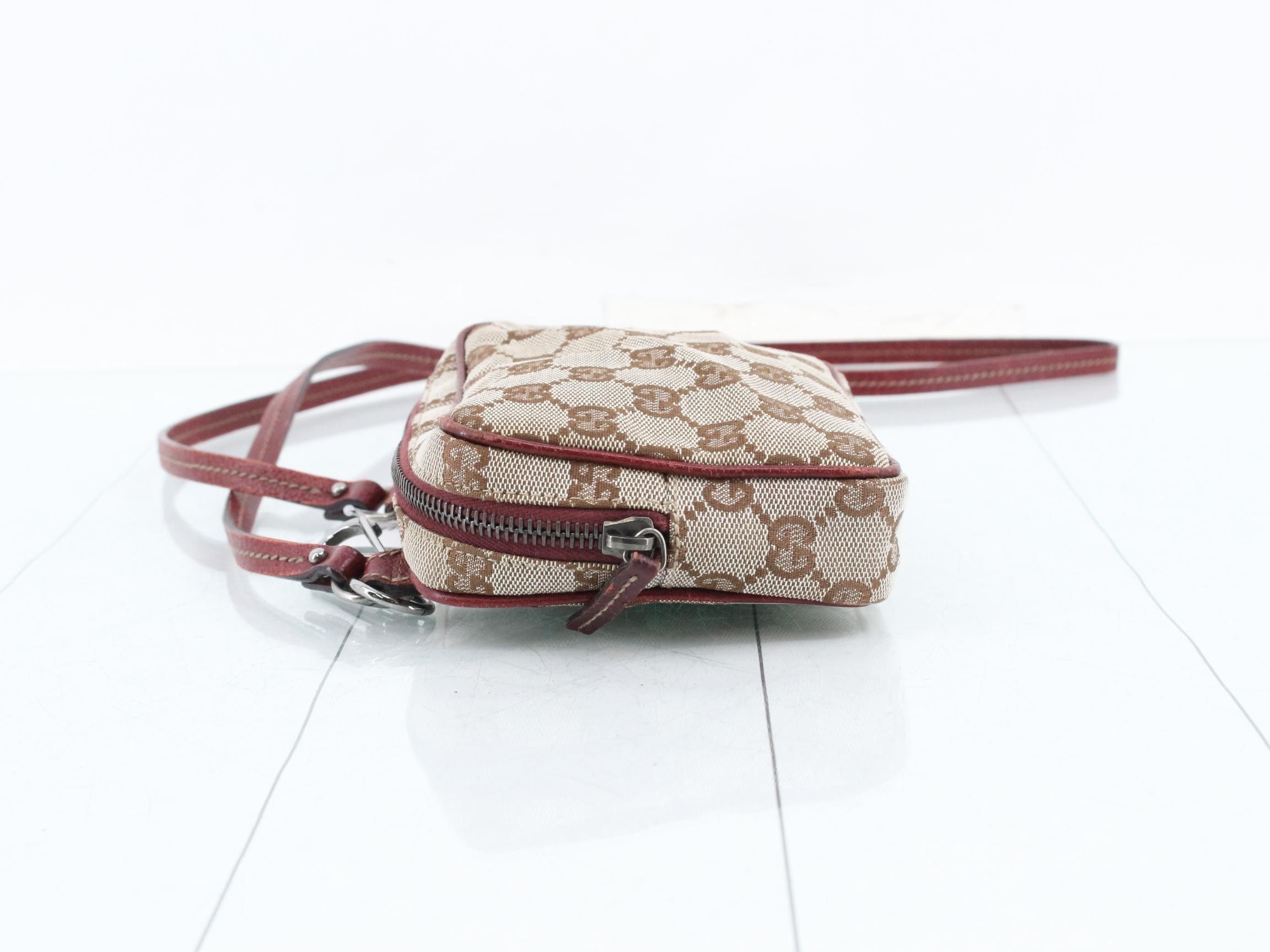 GG Canvas Leather Shoulder Bag — view 4