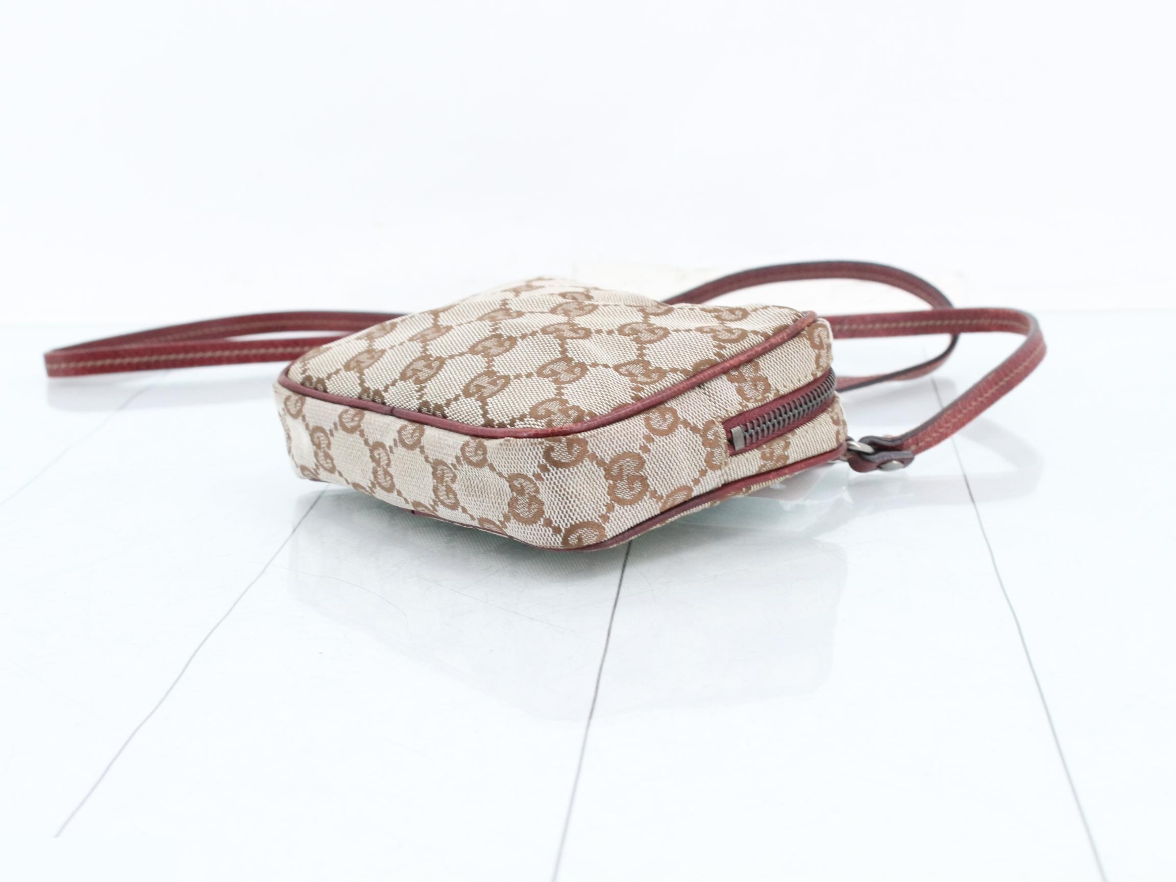 GG Canvas Leather Shoulder Bag — view 6