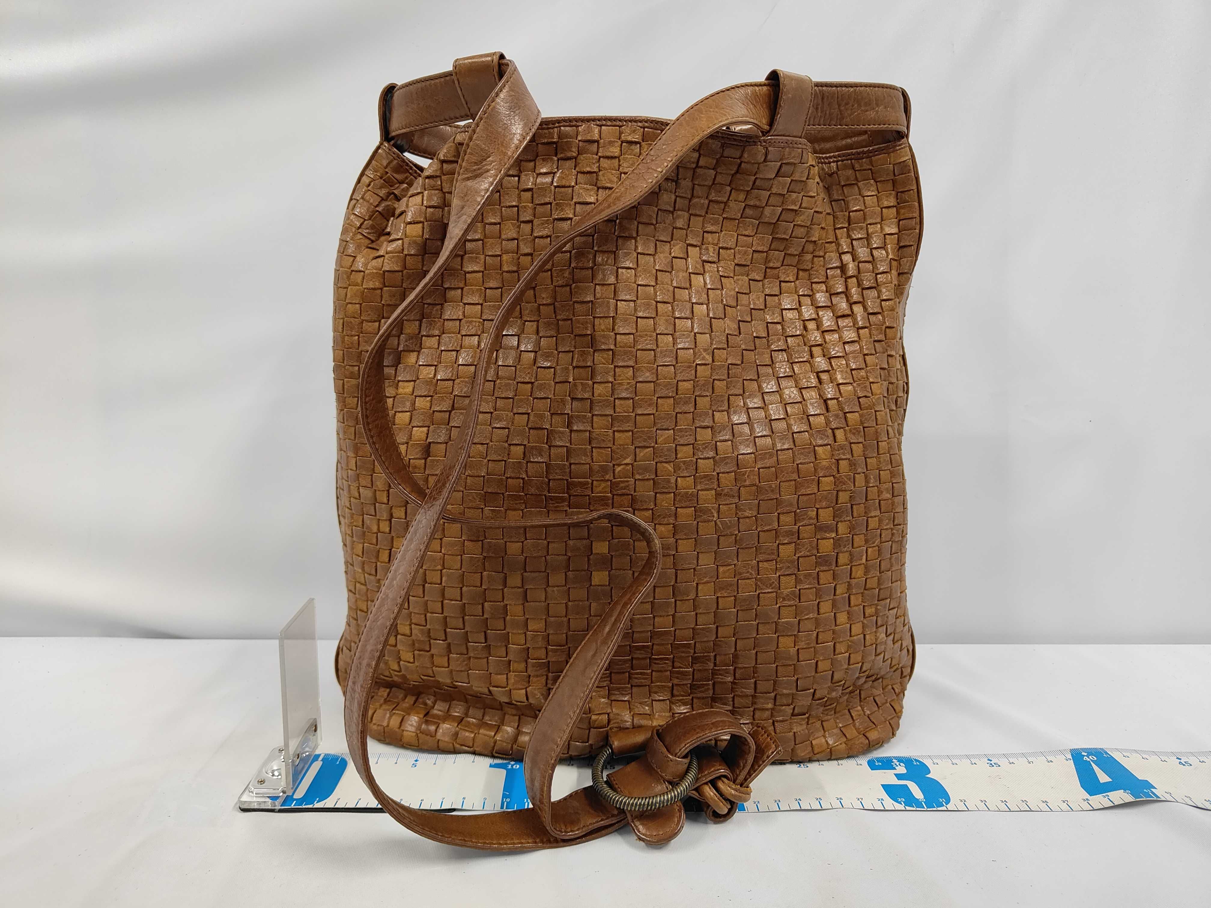 Leather Brown Braided Drawstring One-Shoulder Bag — view 2