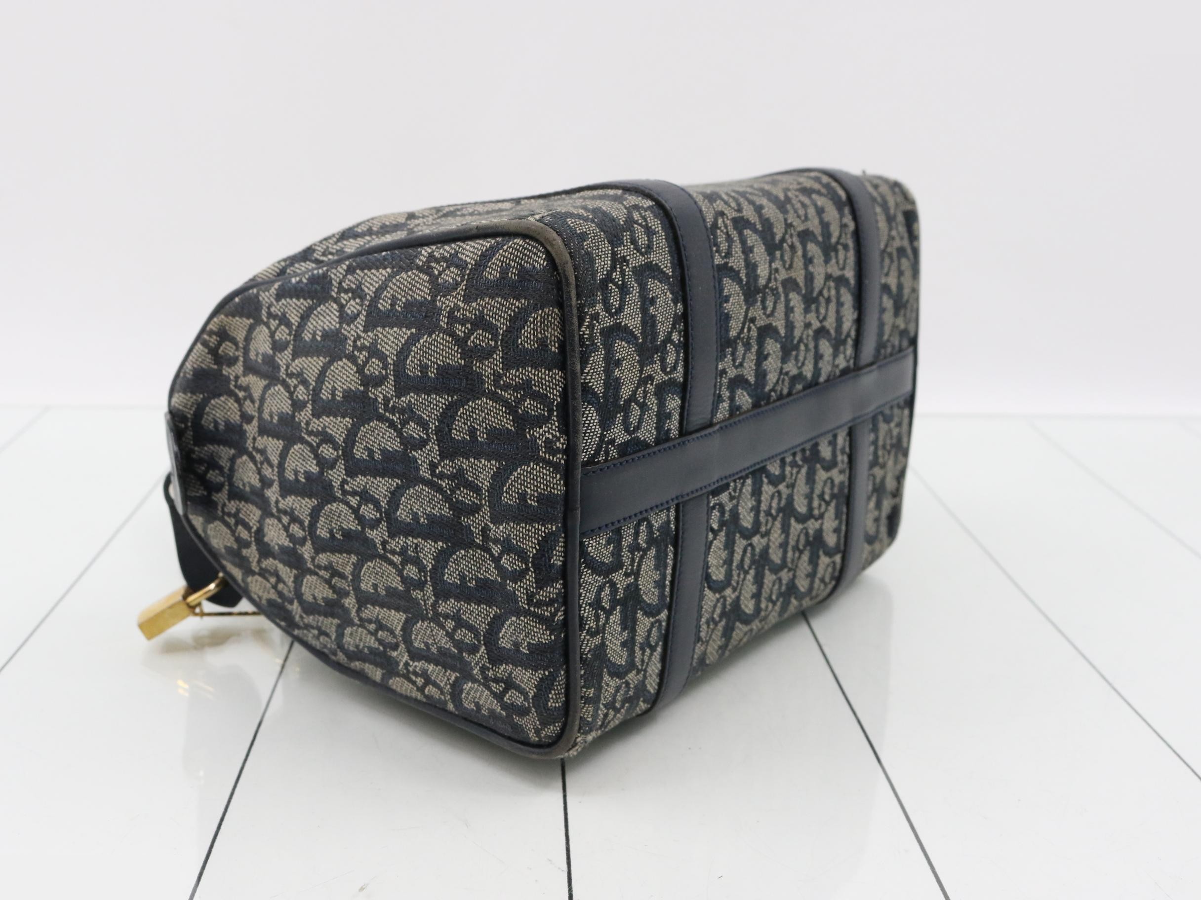 handbag — view 5