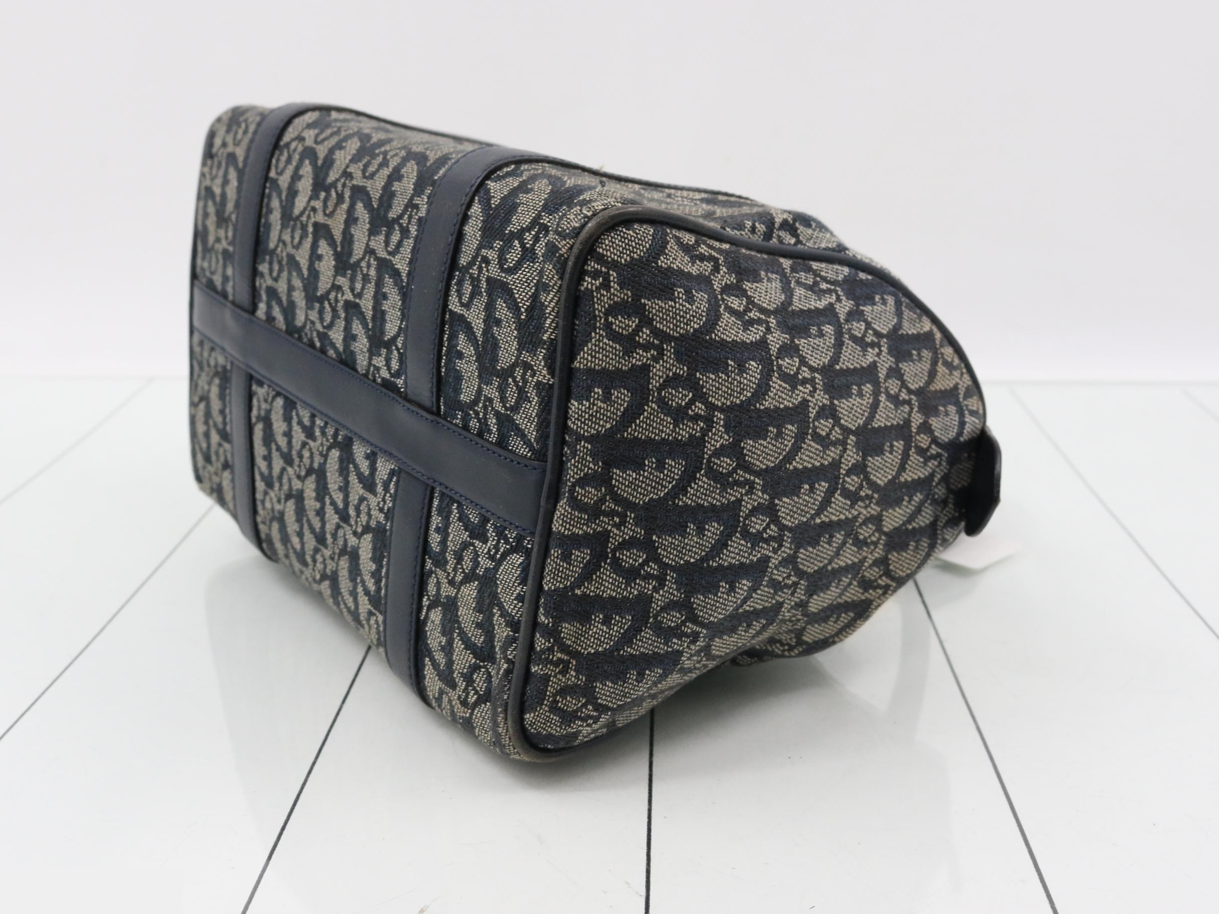 handbag — view 6