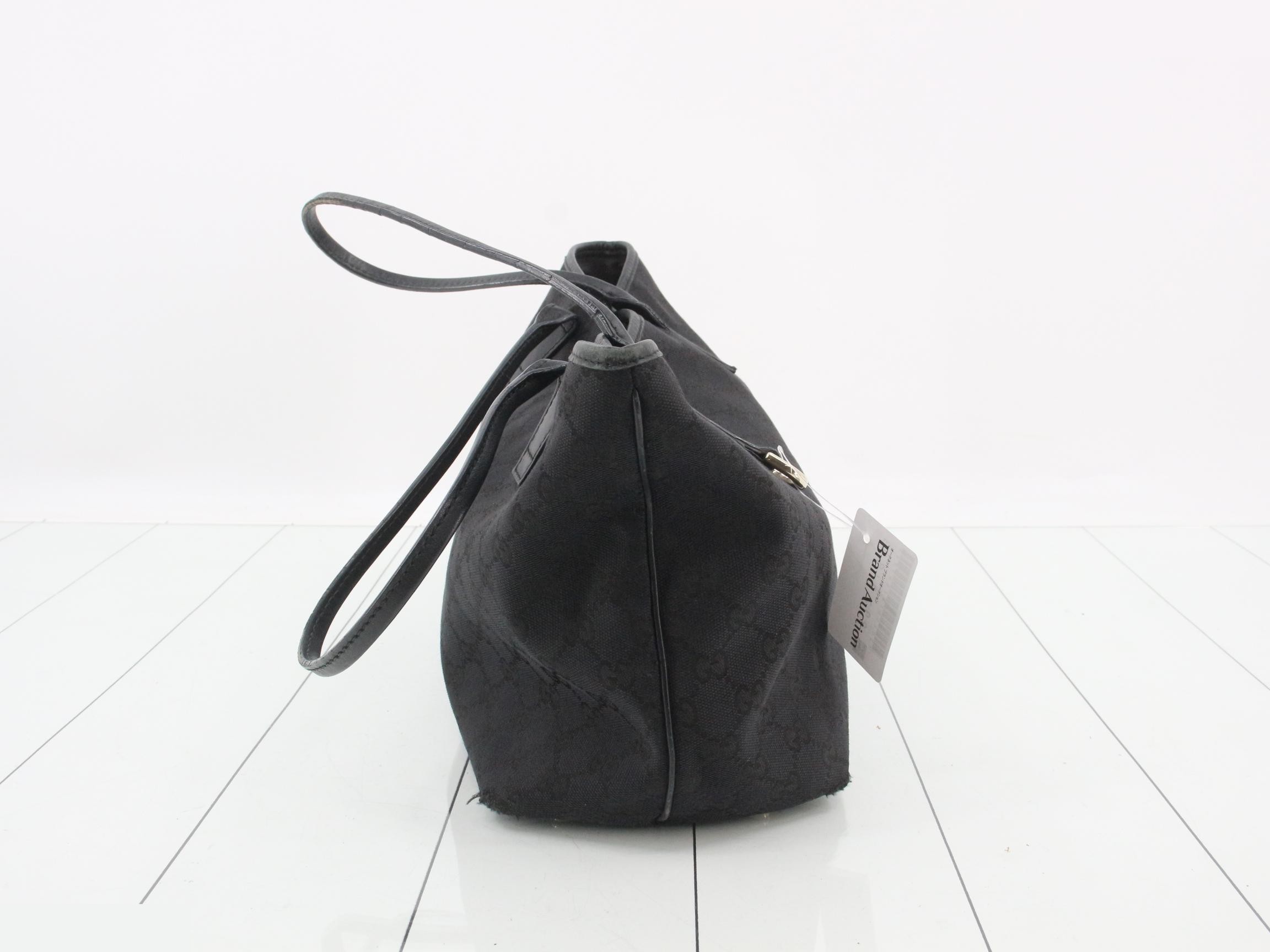 Shoulder bag — view 4